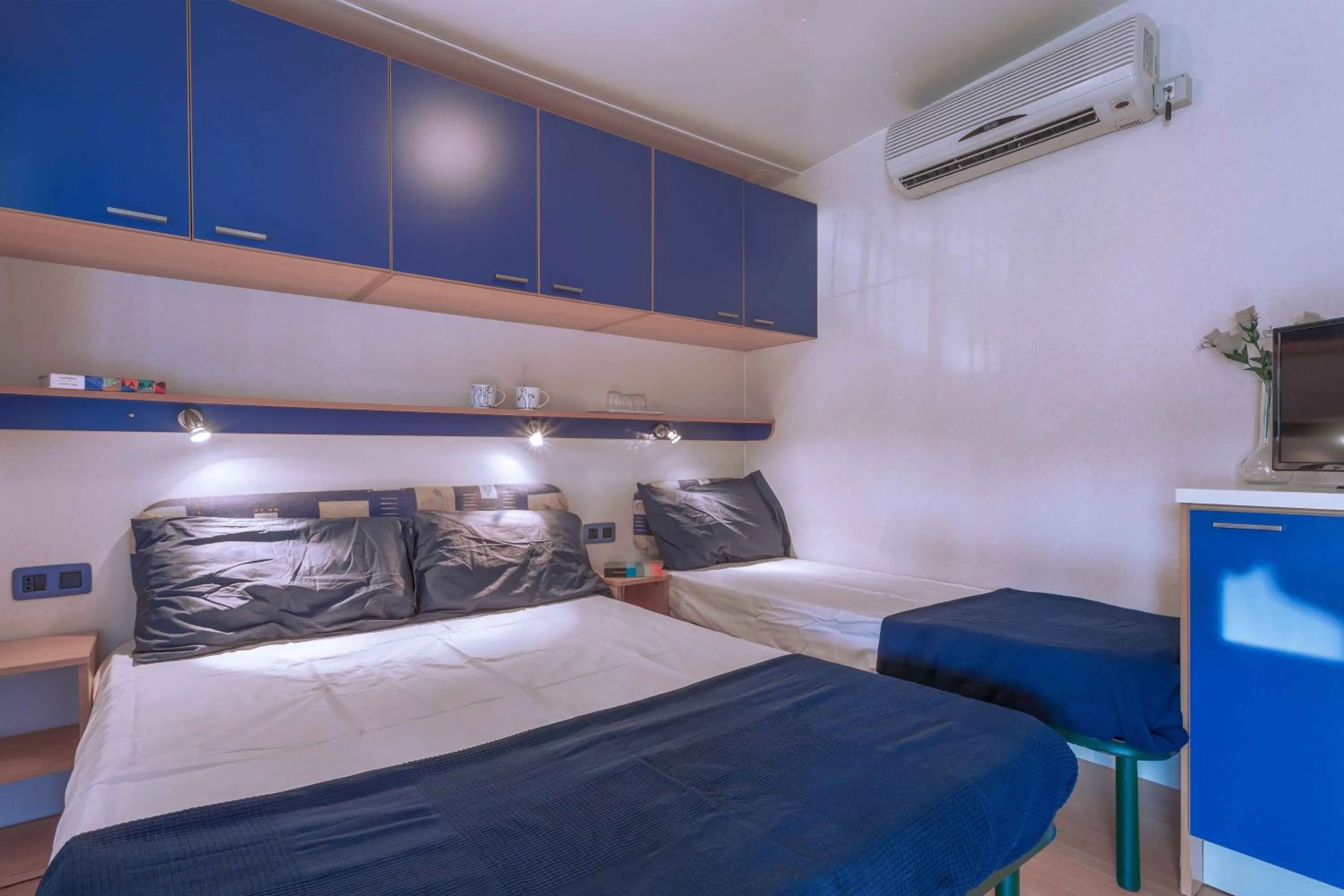 Bed in Camping Village Cavallino