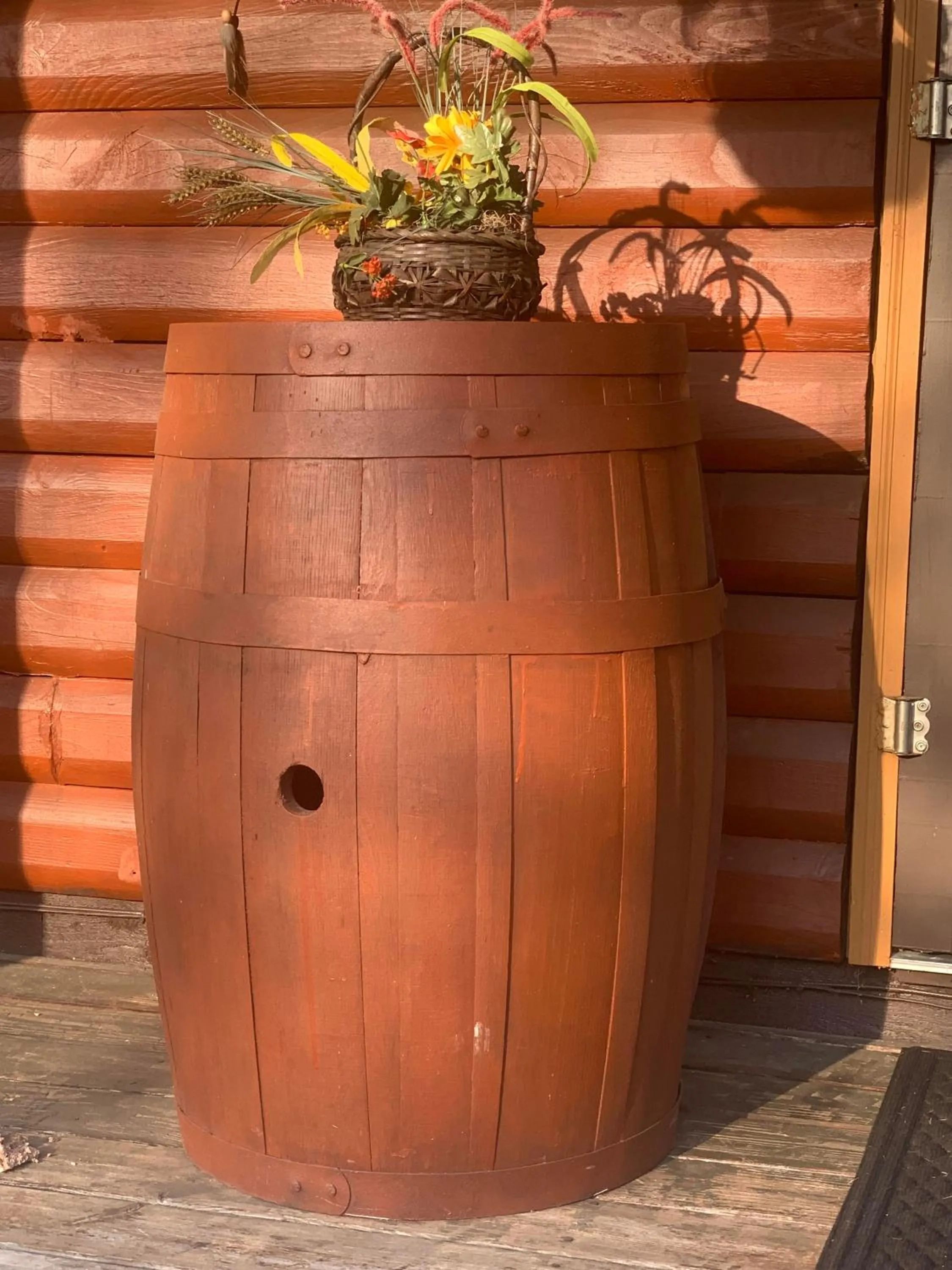 Decorative detail in Log Cabin in the Field
