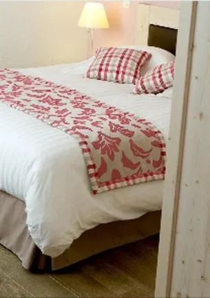Photo of the whole room, Bed in Hôtel du Haut Koenigsbourg- entre vignes et château