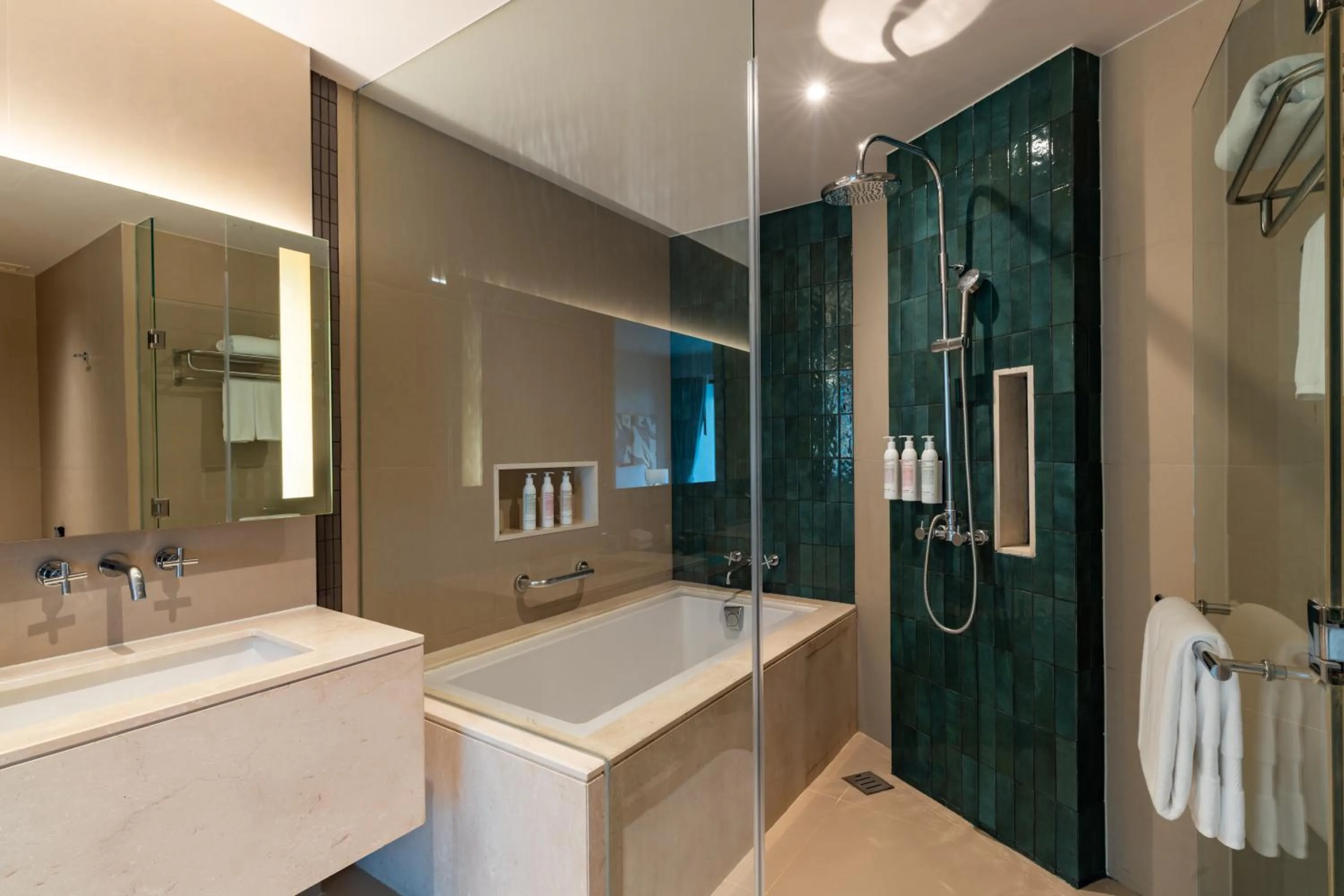 Shower in Le Meridien Phuket Mai Khao Beach Resort