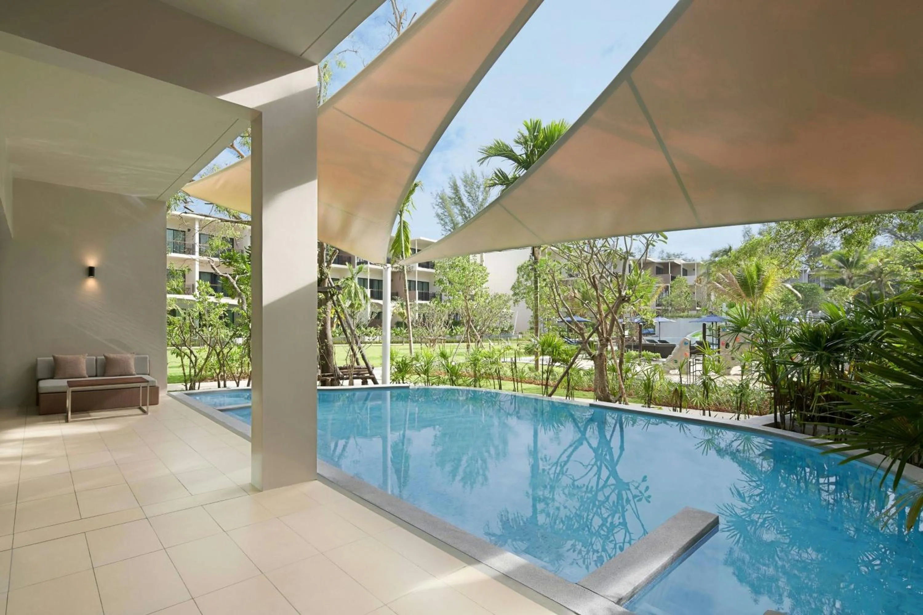 Photo of the whole room in Le Meridien Phuket Mai Khao Beach Resort