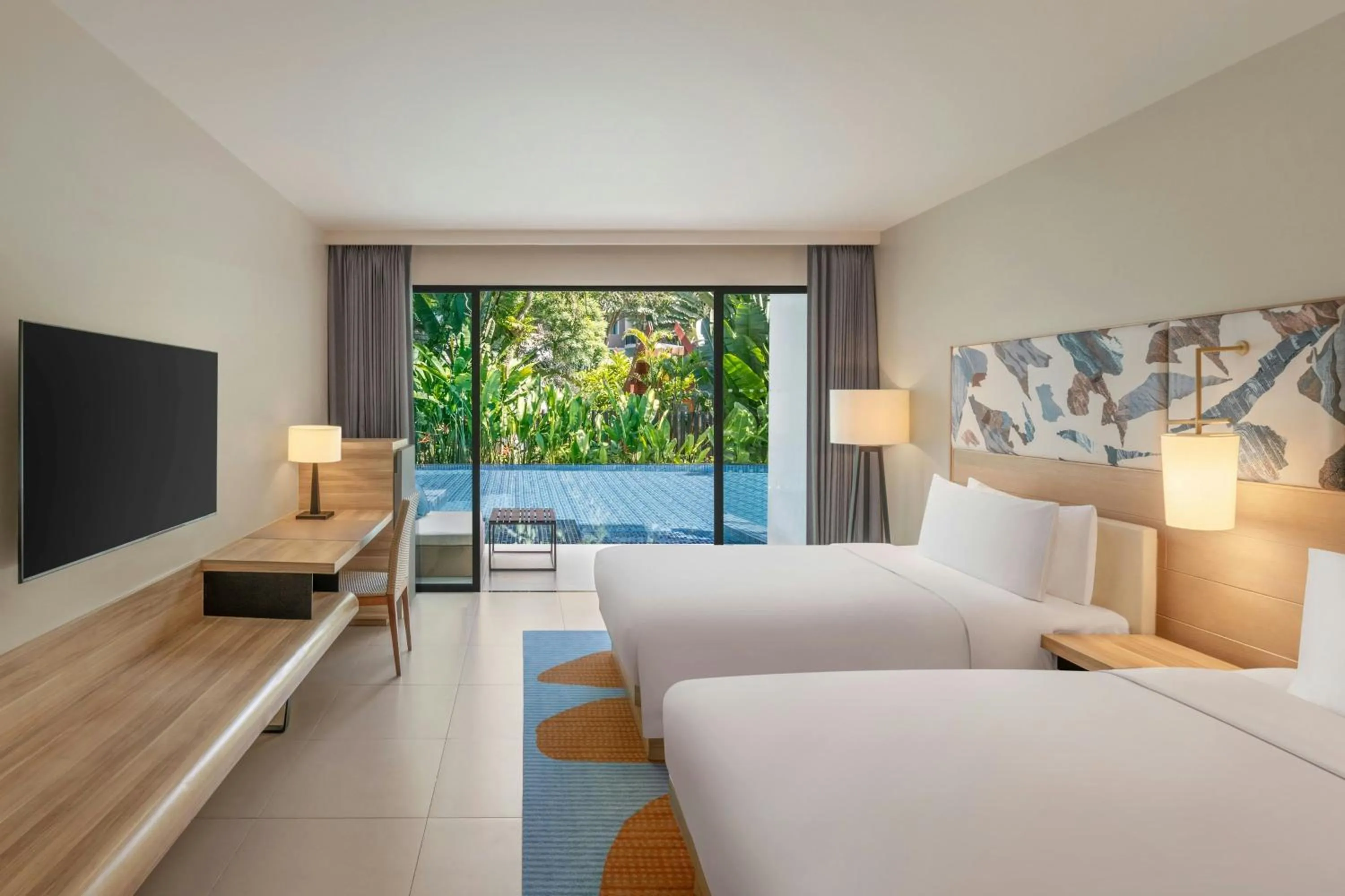 Swimming pool, Bed in Le Meridien Phuket Mai Khao Beach Resort