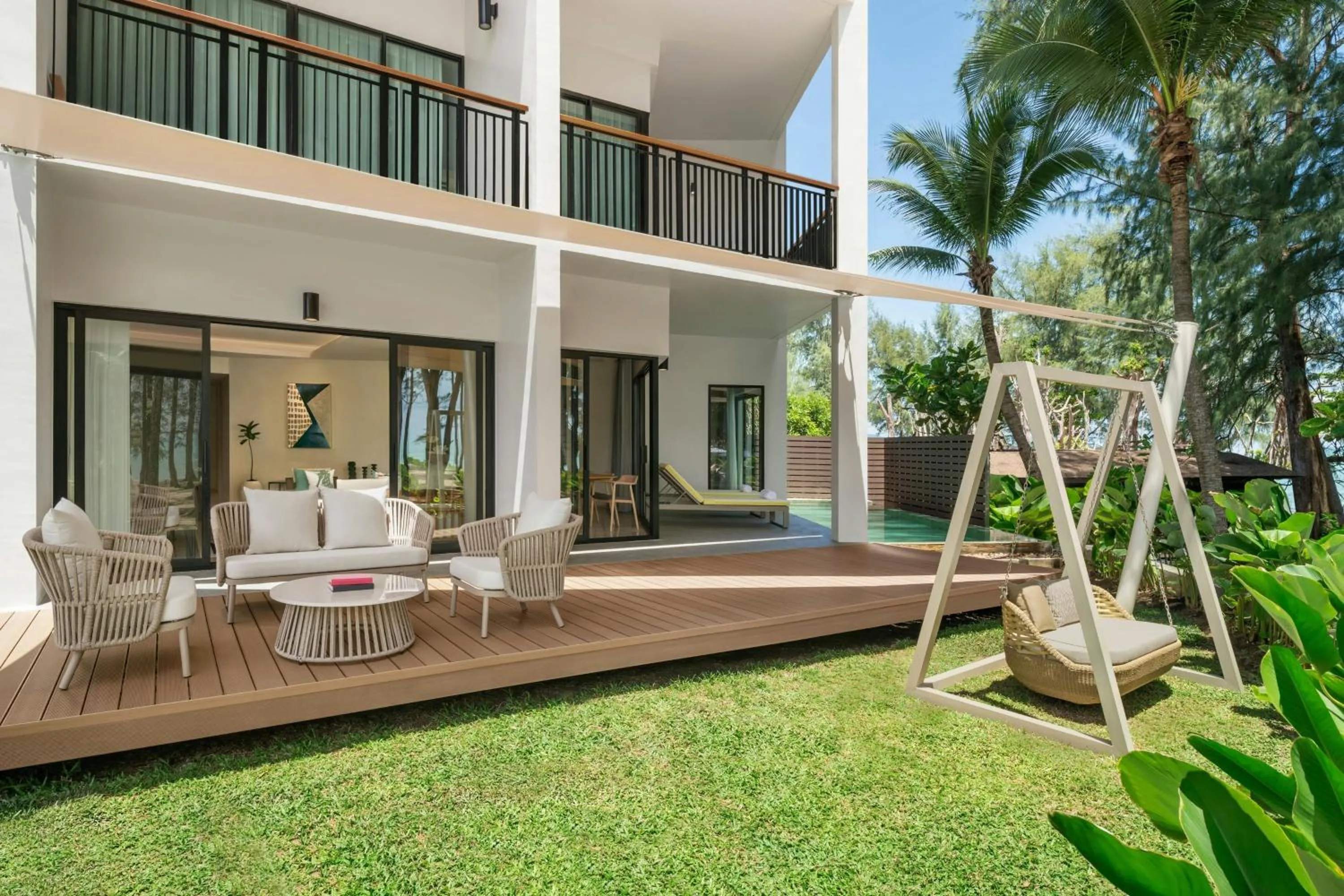 Property building in Le Meridien Phuket Mai Khao Beach Resort