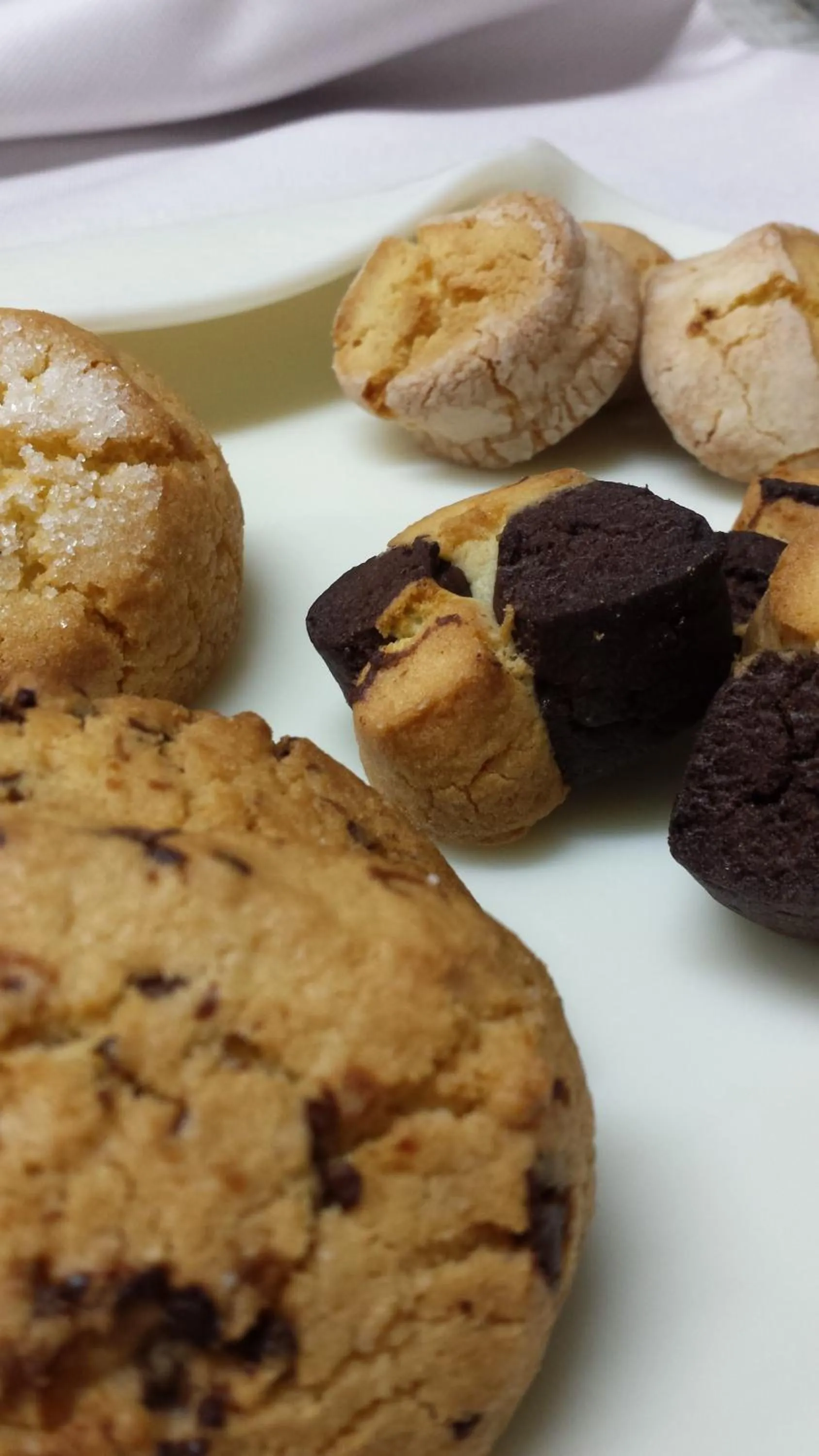 Buffet breakfast in Hotel Aquila