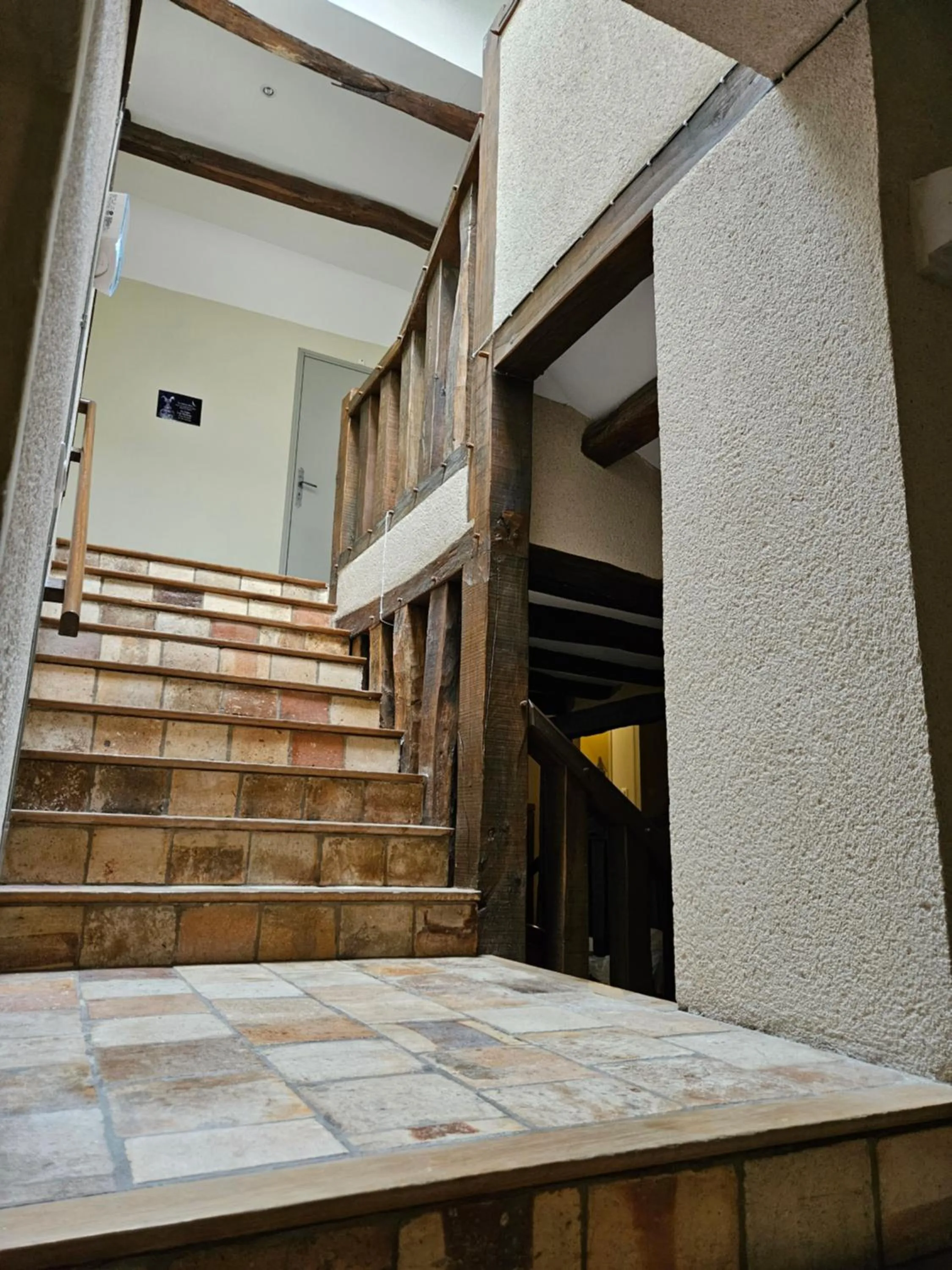 Property building in Logis Hôtel Restaurant Relais de la Mothe