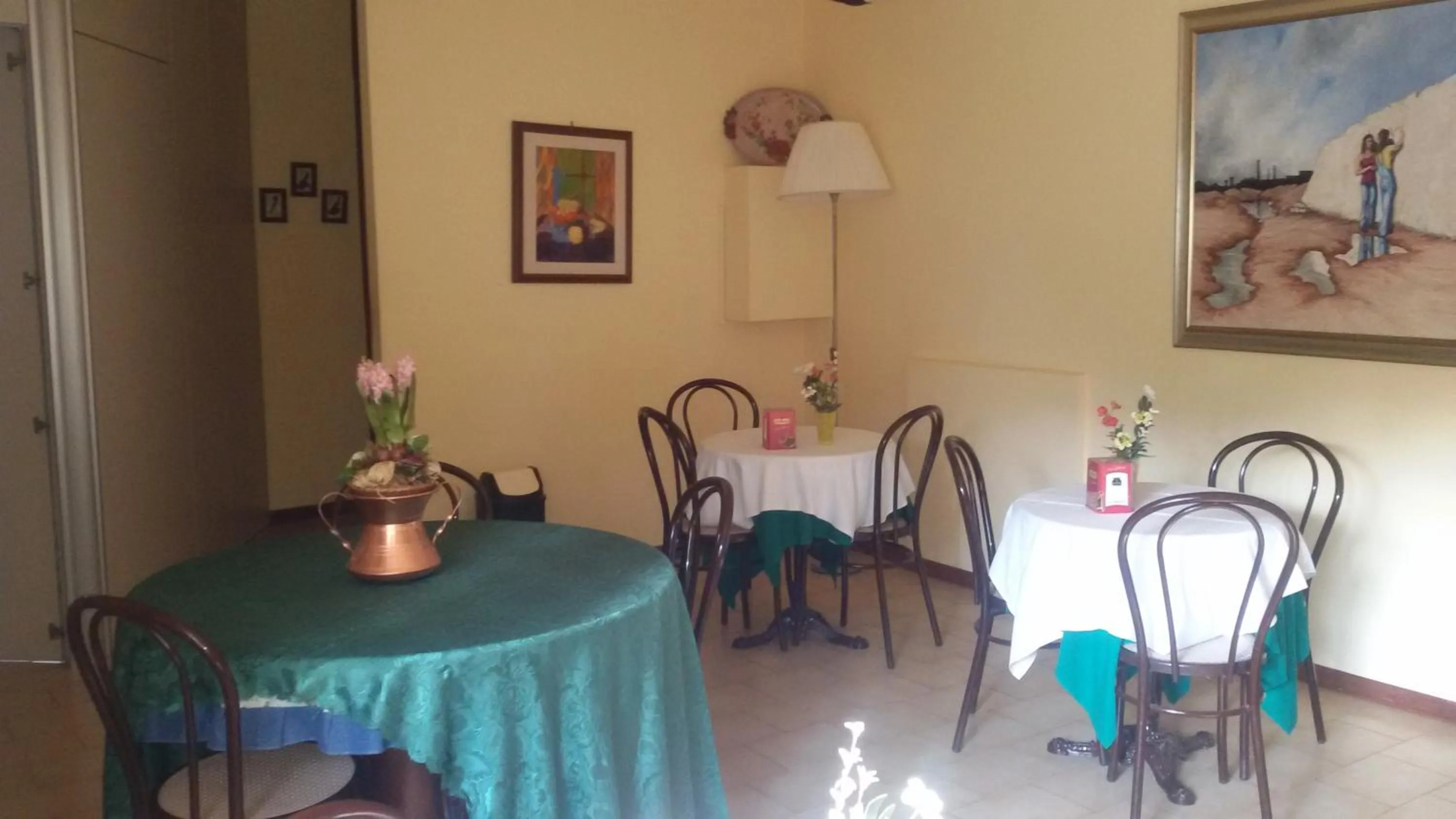 Breakfast in Hotel Le Vigne