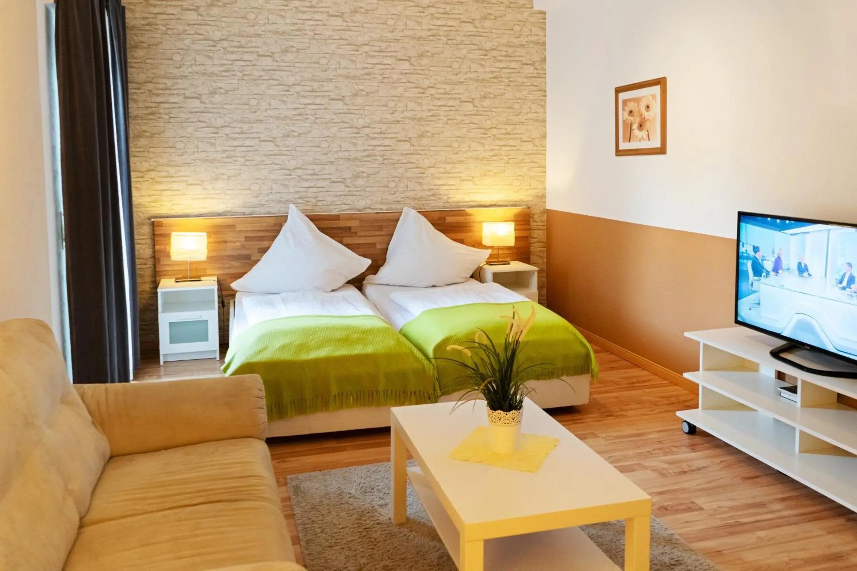 Double Room in Gasthof Zur Traube Double Room in Gasthof Zur Traube