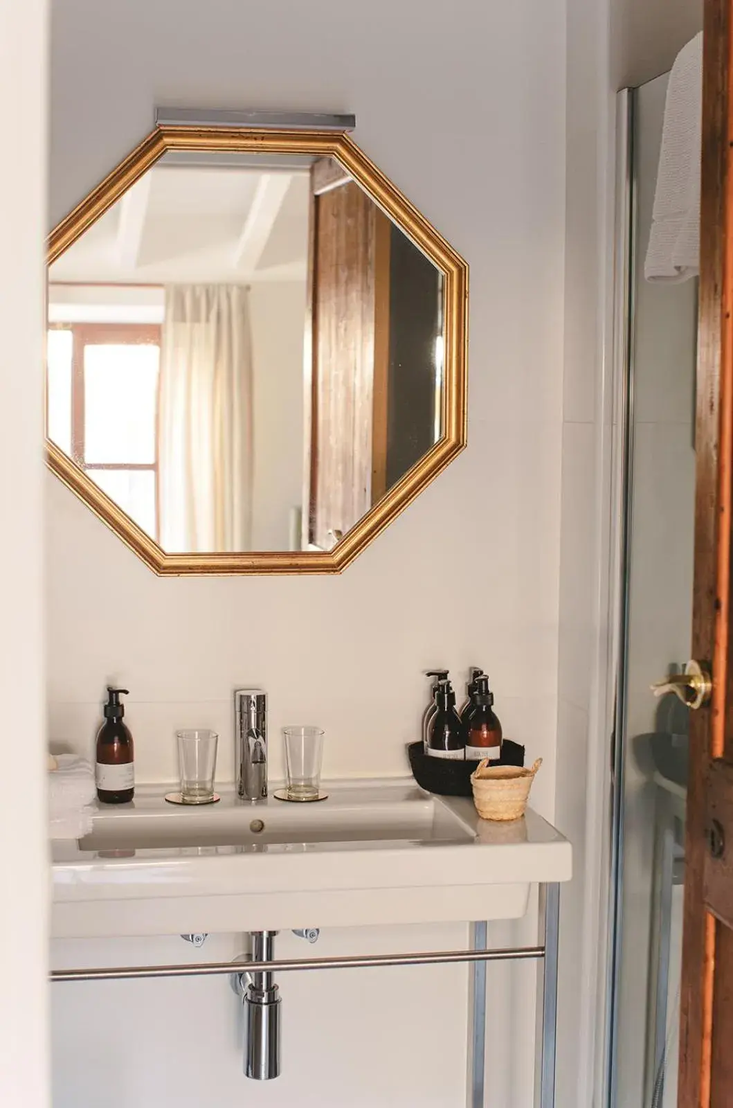 Deluxe Double Room - single occupancy in Ecocirer Healthy Stay Deluxe Double Room - single occupancy in Ecocirer Healthy Stay