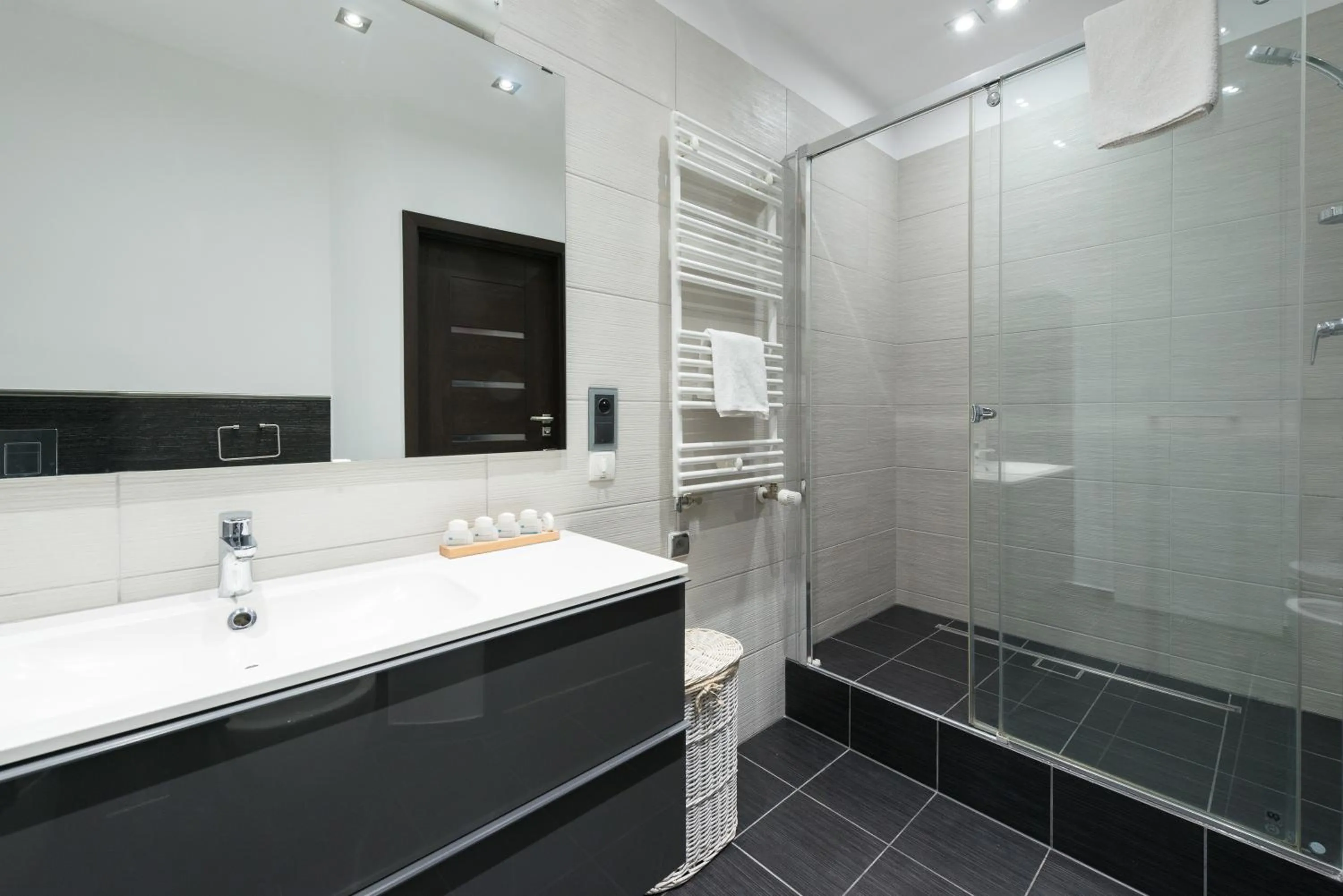 Bathroom in Apartamenty Apartinfo Szafarnia