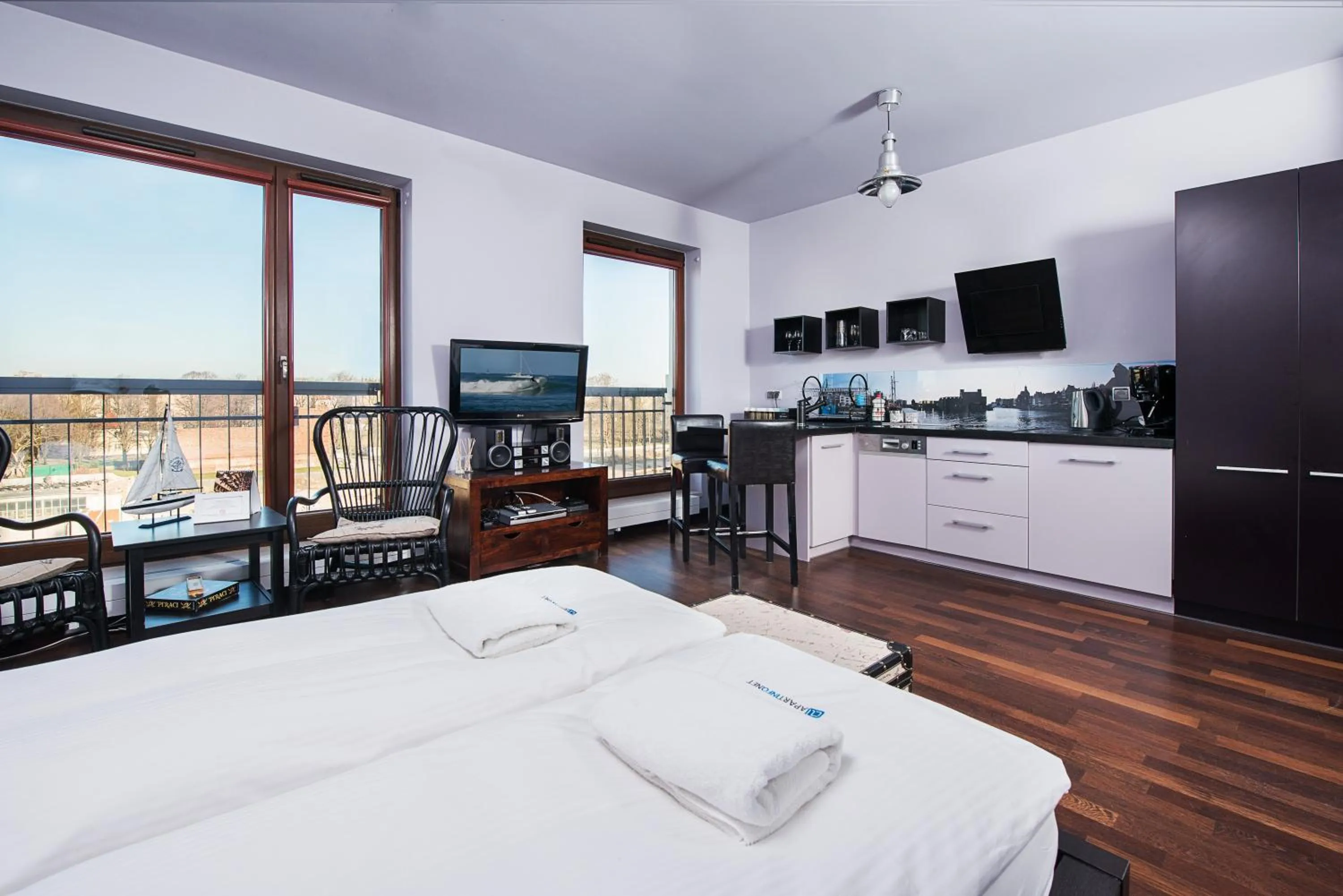 Photo of the whole room, Bed in Apartamenty Apartinfo Szafarnia