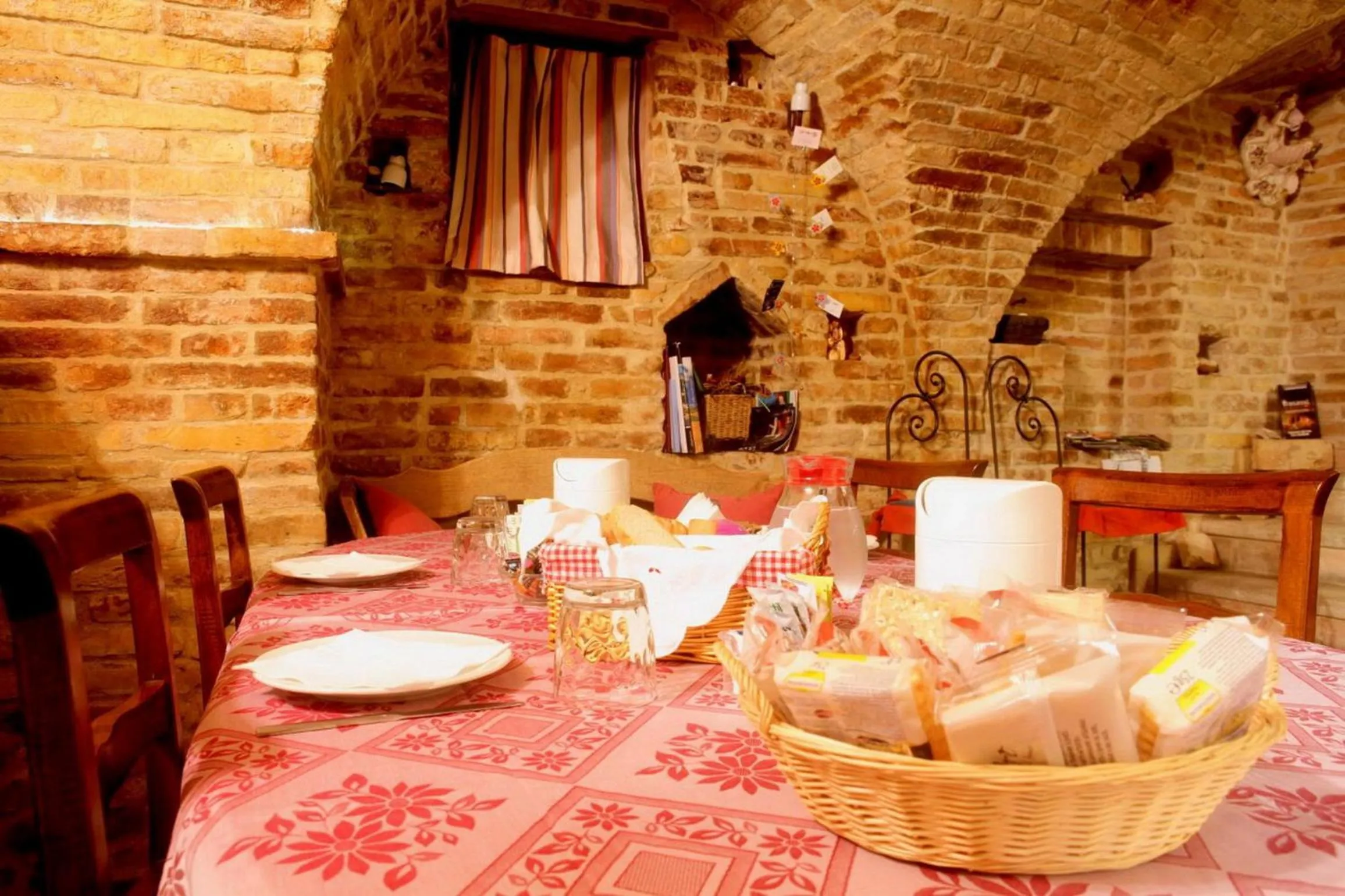 Decorative detail in La Torretta sul Borgo