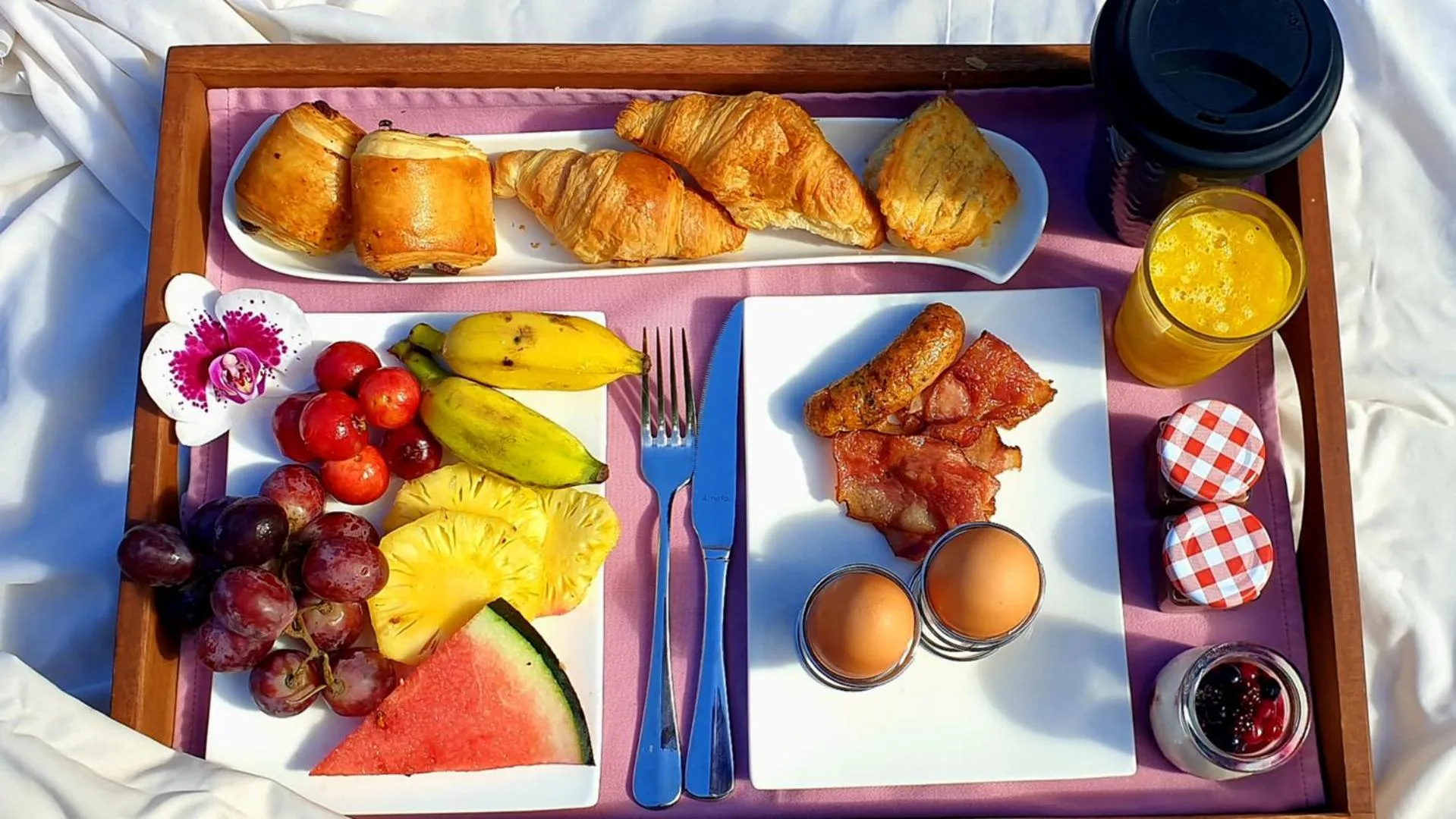 Breakfast in Lodge Roche Tamarin