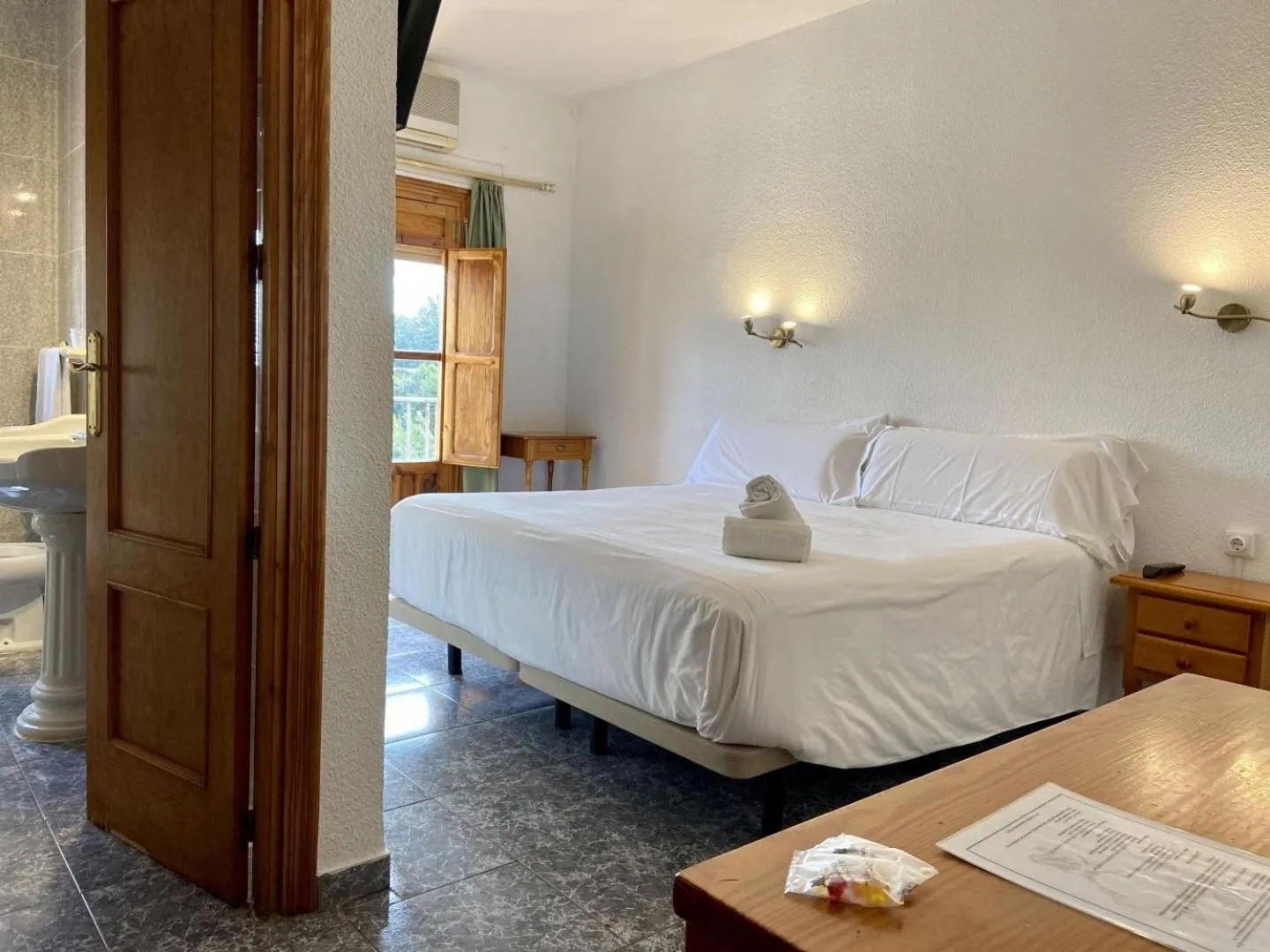 Bed in El Mesón de Despeñaperros