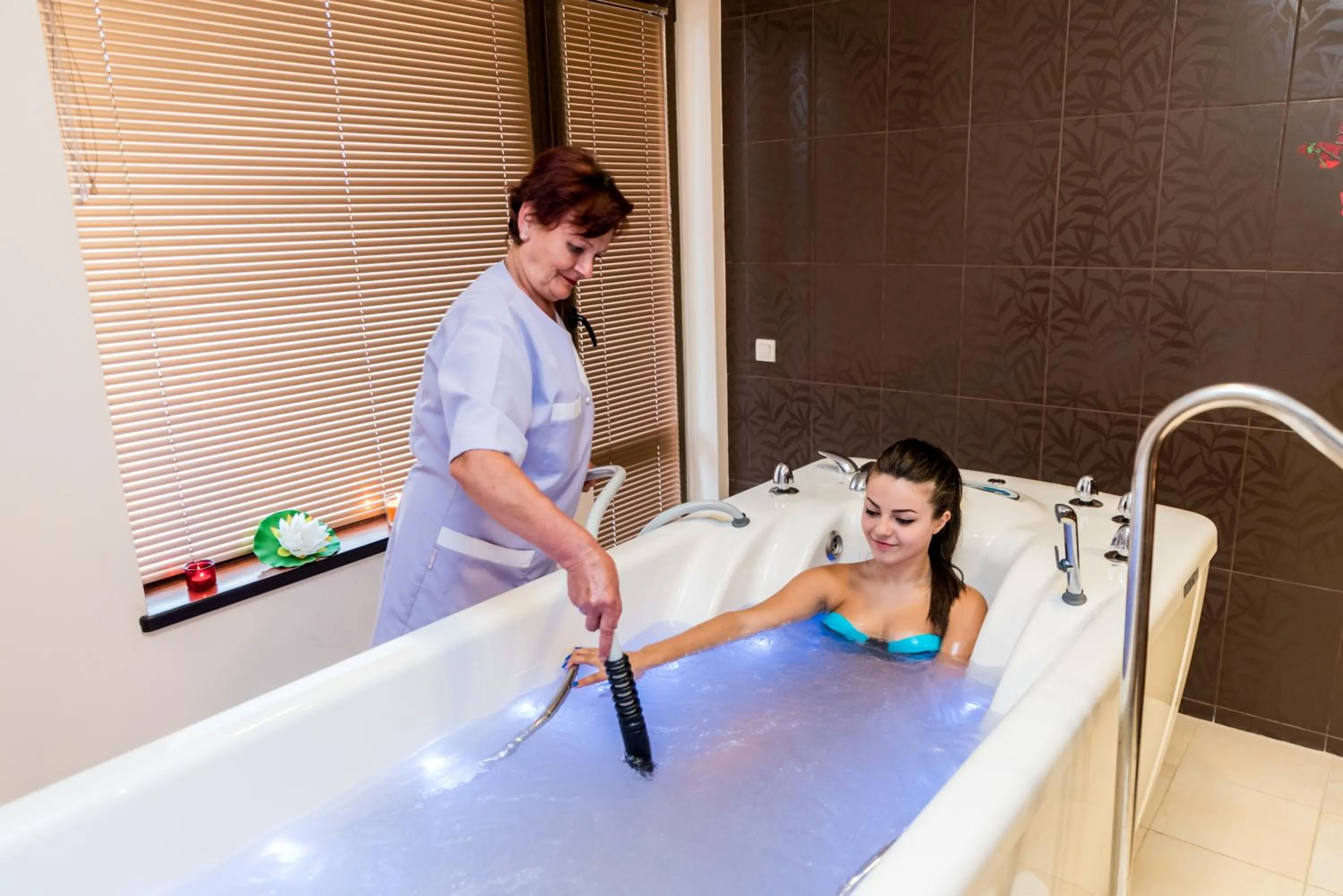 Hot Spring Bath in SPA Hotel Medicus