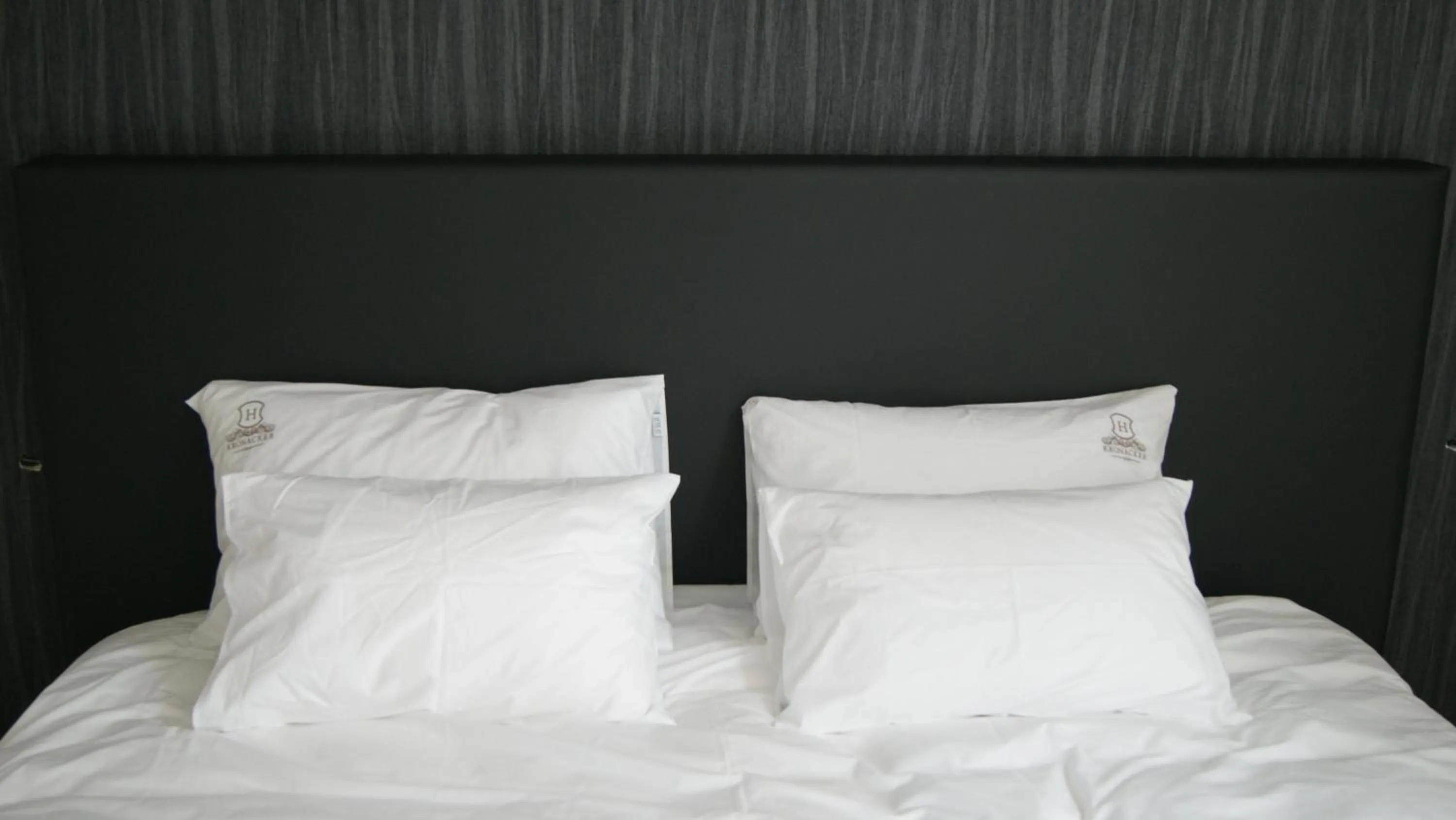 Bedroom, Bed in Hotel Kronacker