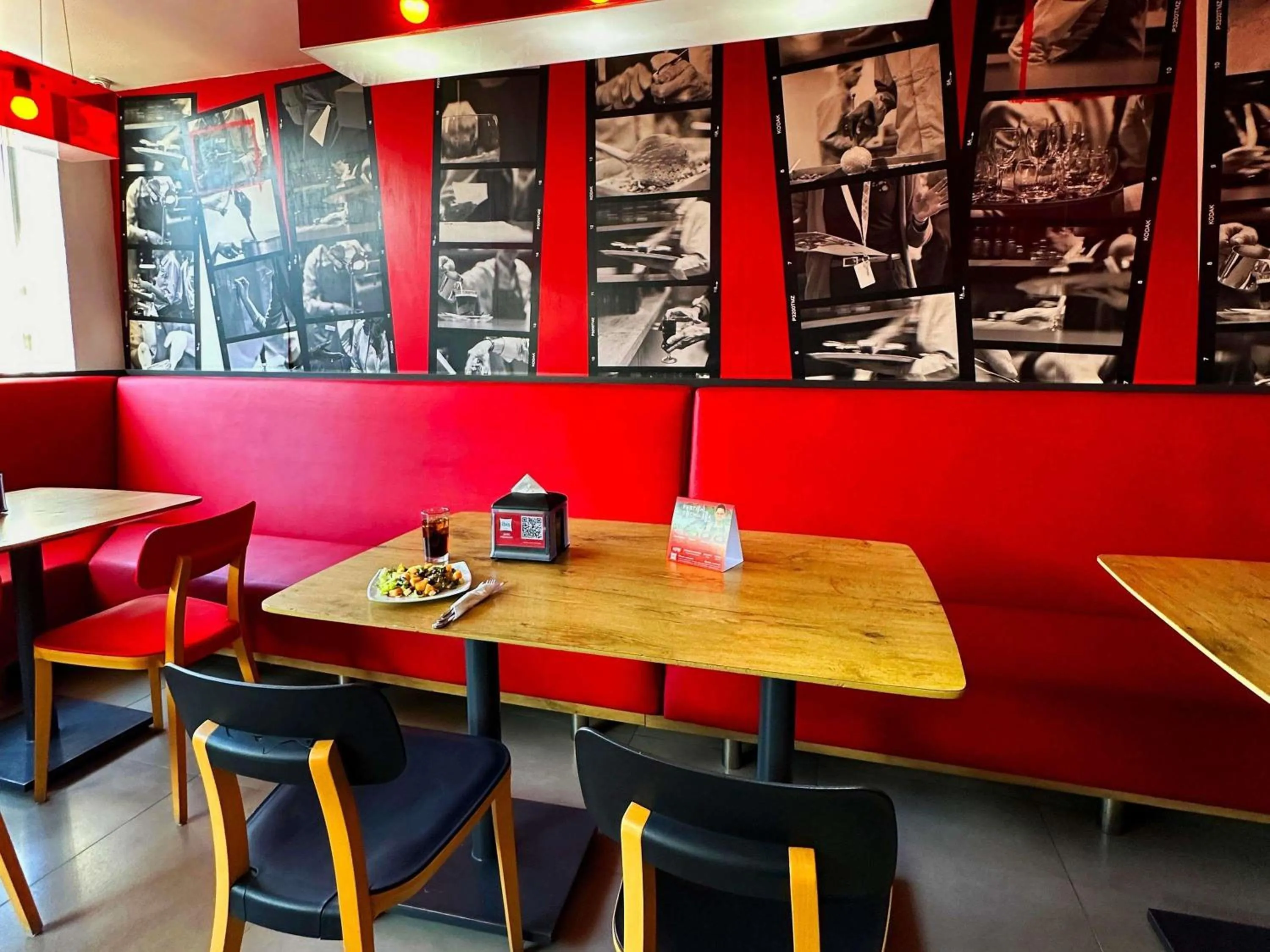 Restaurant/places to eat in Ibis Mexico Perinorte