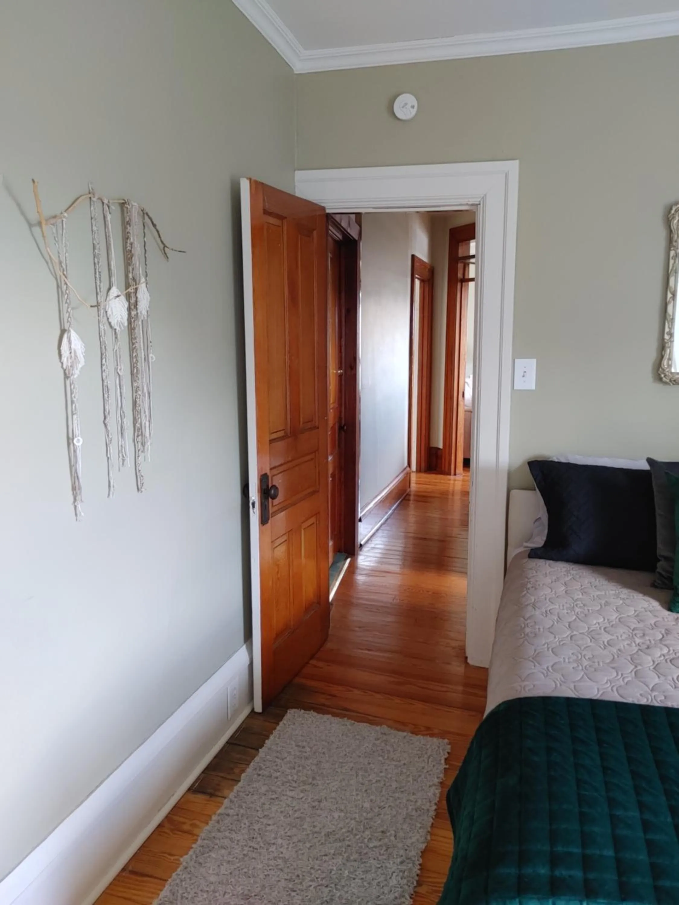Bedroom, Bed in Stonewater Manor B&B