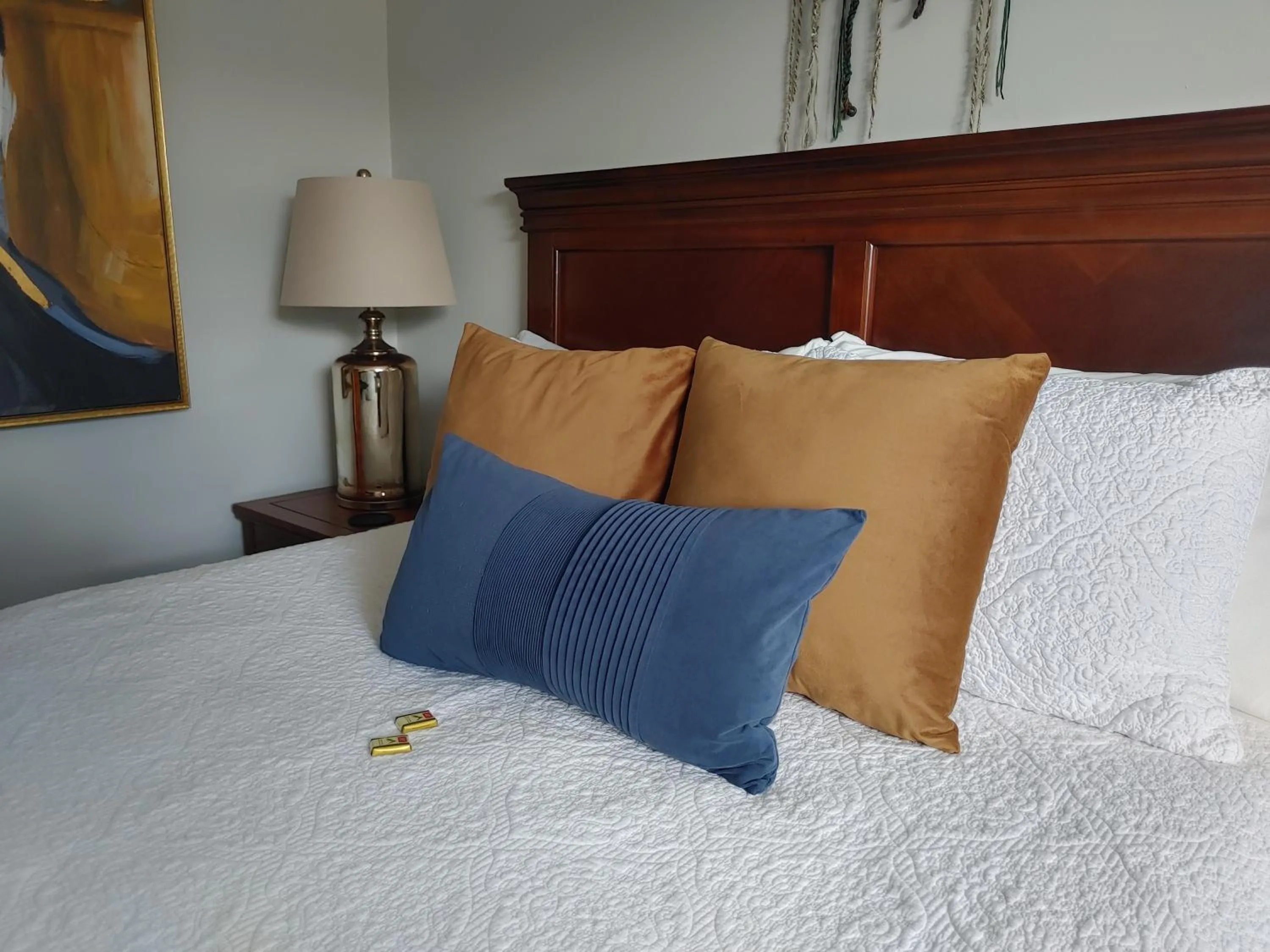 Bed in Stonewater Manor B&B