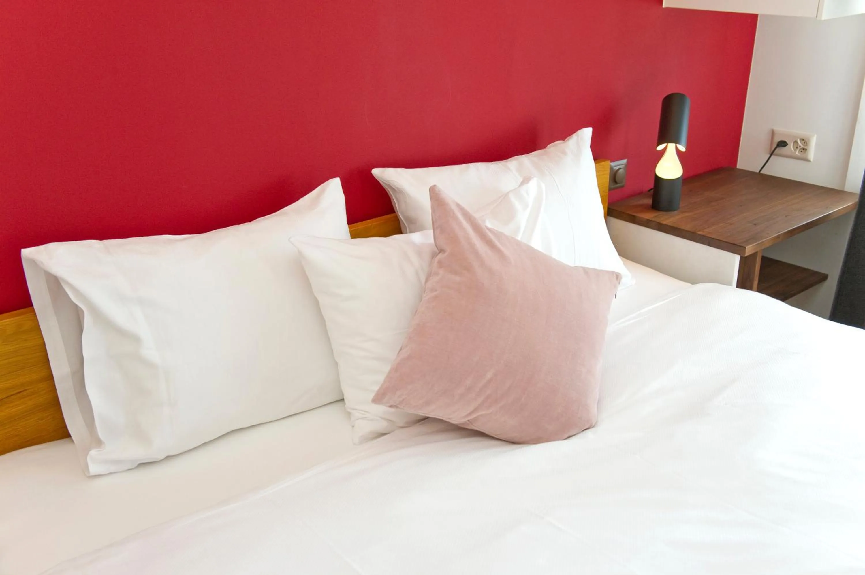 Decorative detail, Bed in Boutique Hotel NI-MO