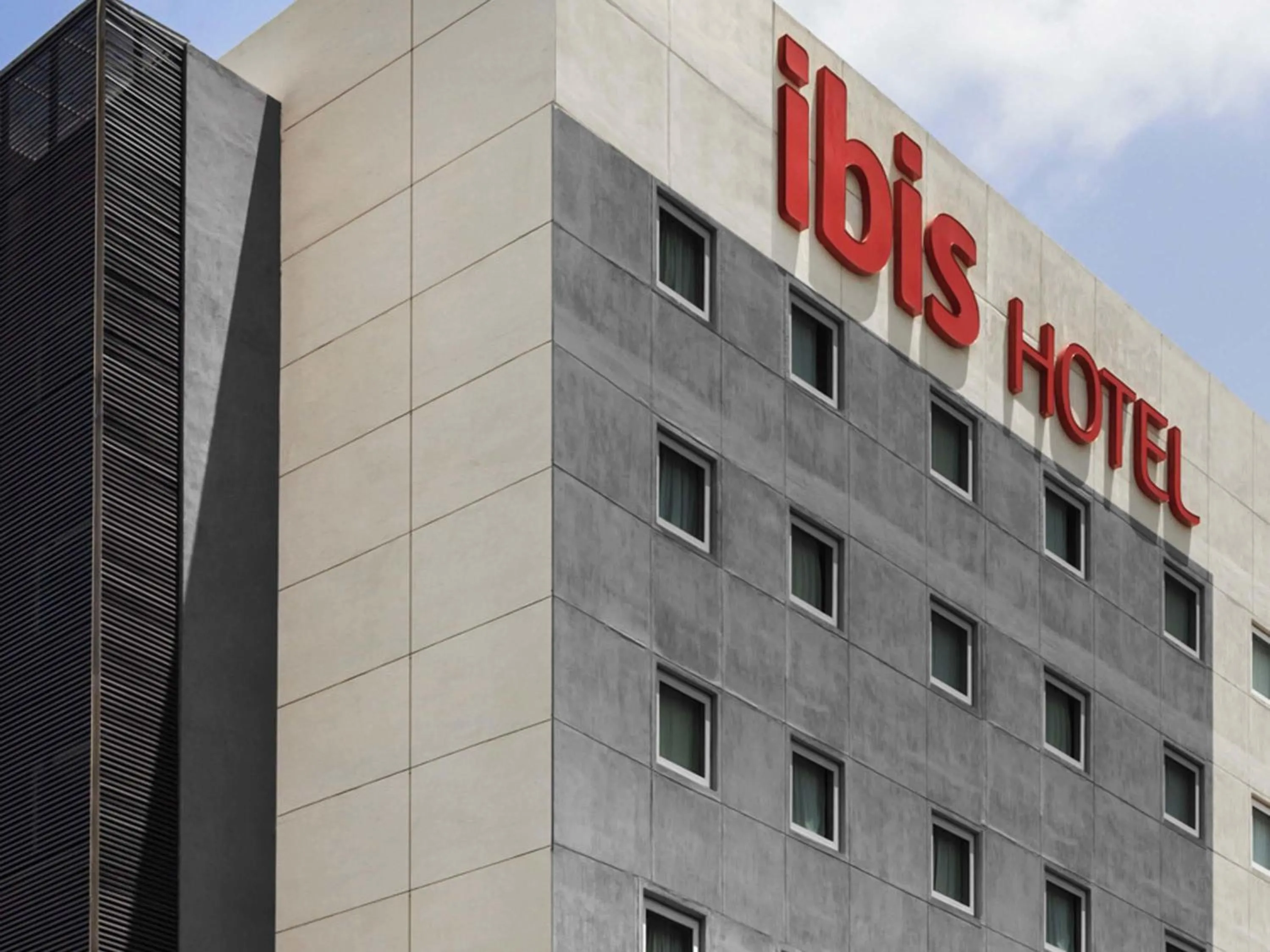 Property building in Ibis Aguascalientes Norte