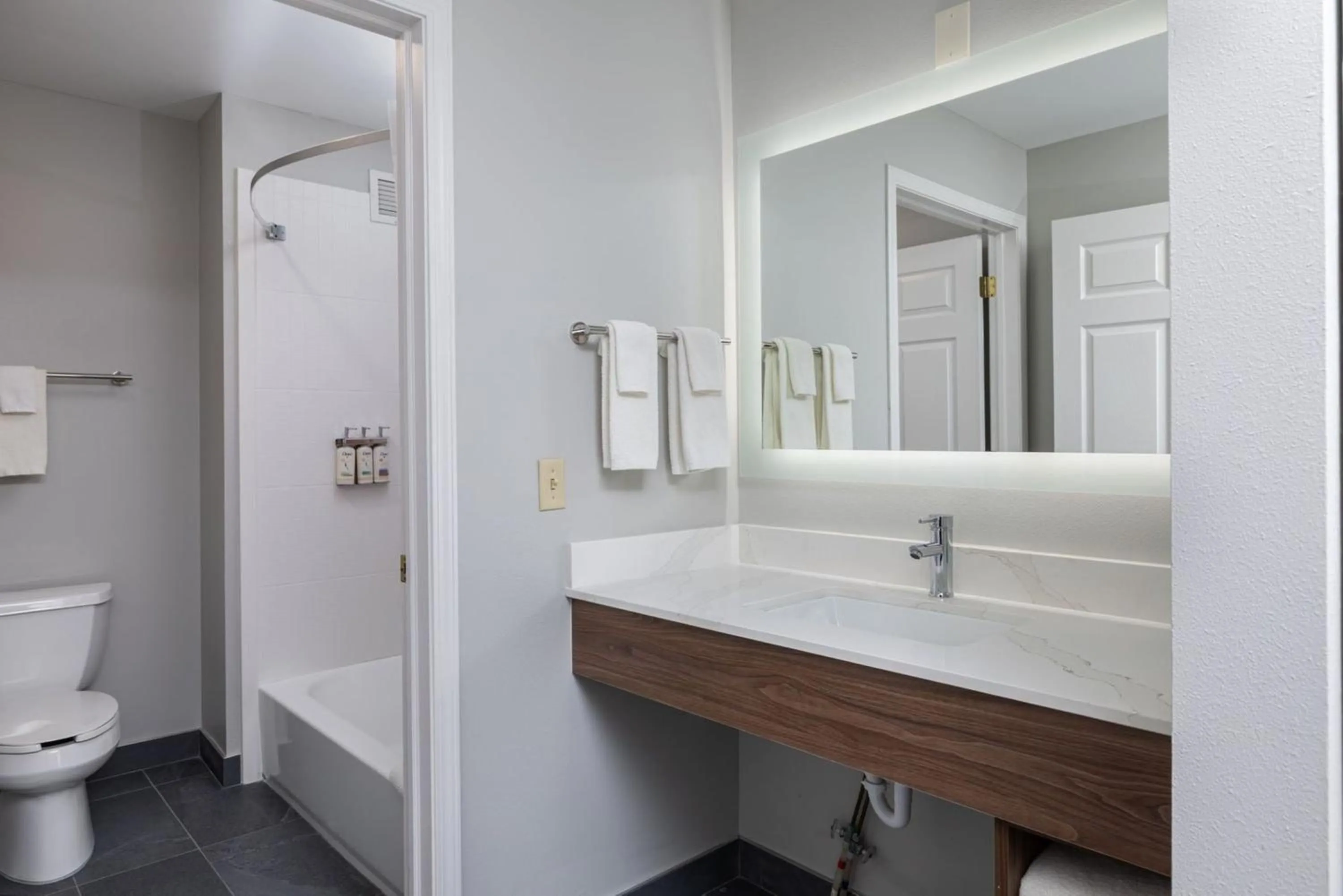 Photo of the whole room in Staybridge Suites Madison - East by IHG