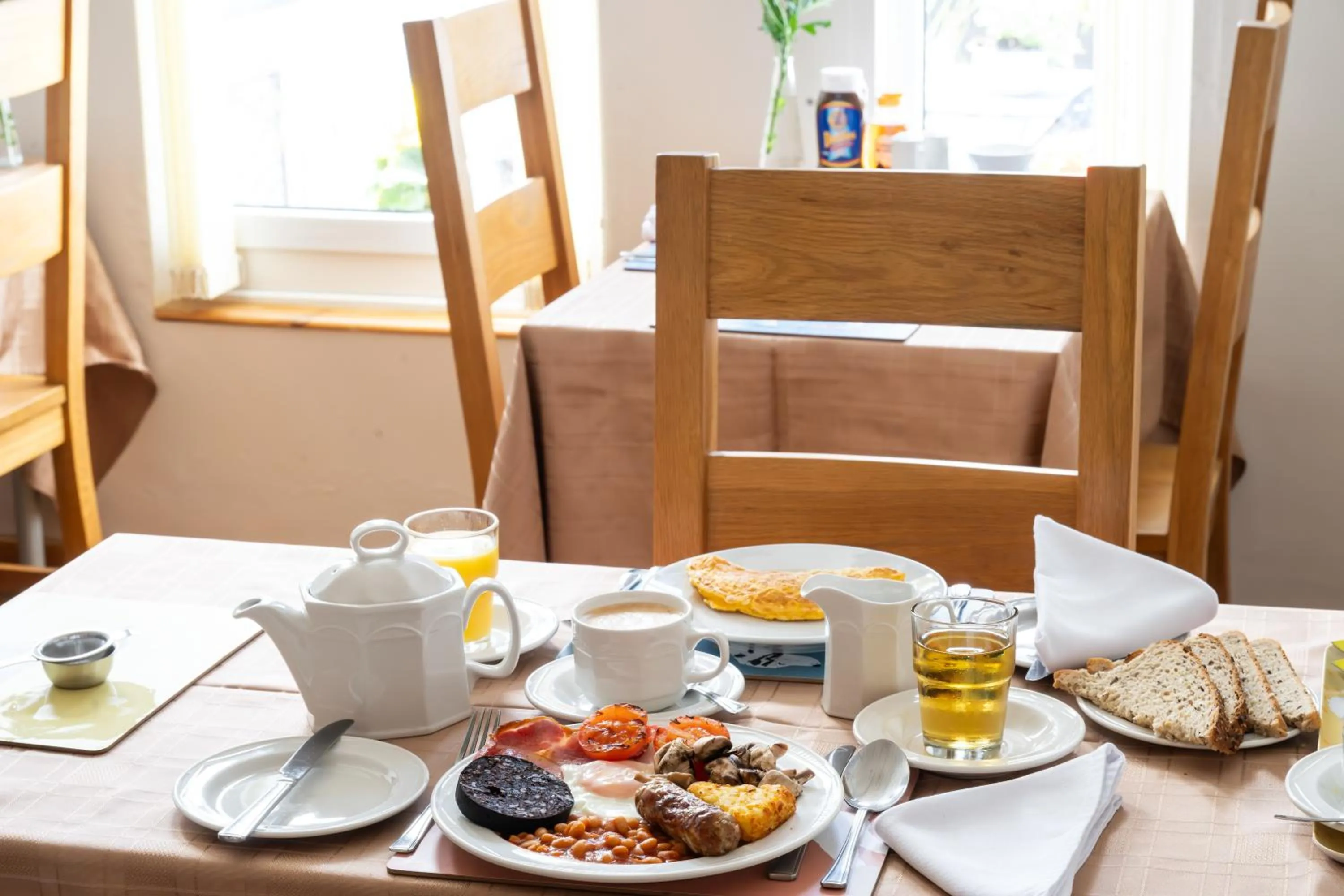 Breakfast in Dene House