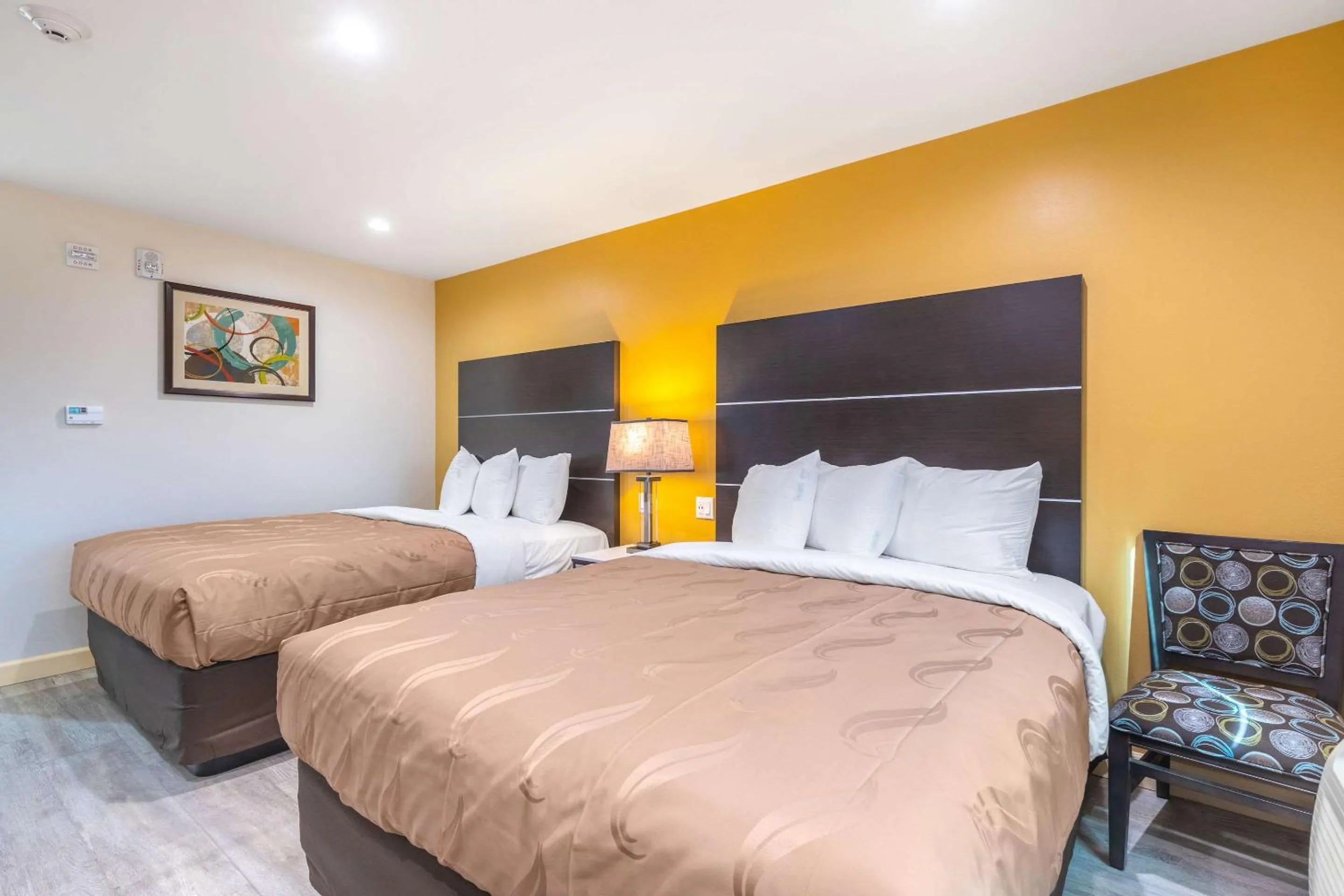 Bedroom, Bed in Quality Inn Banning I-10