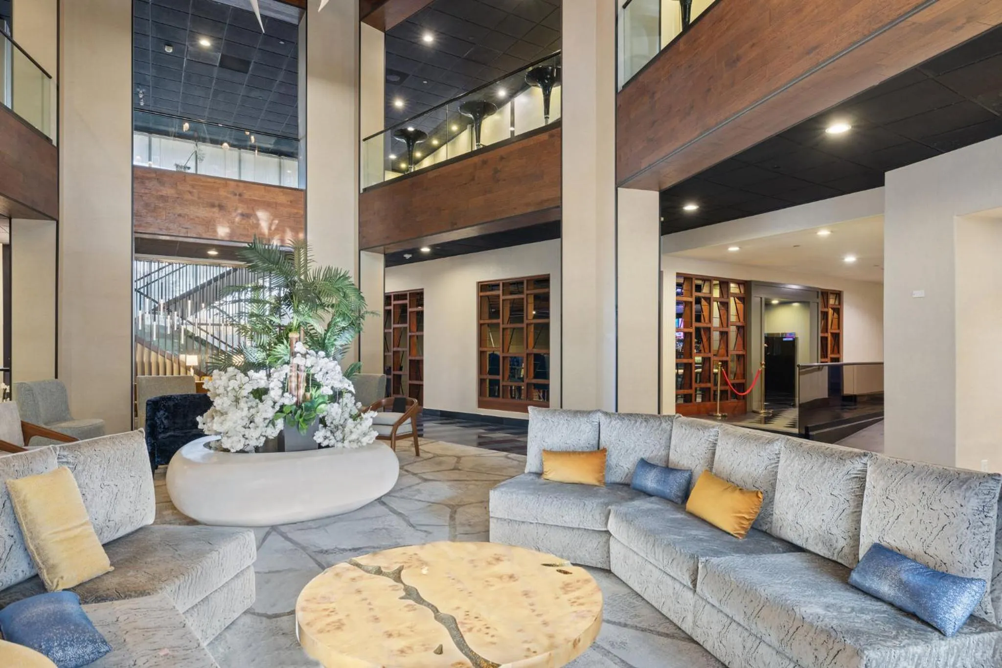 Property building in voco Laguna Hills by IHG