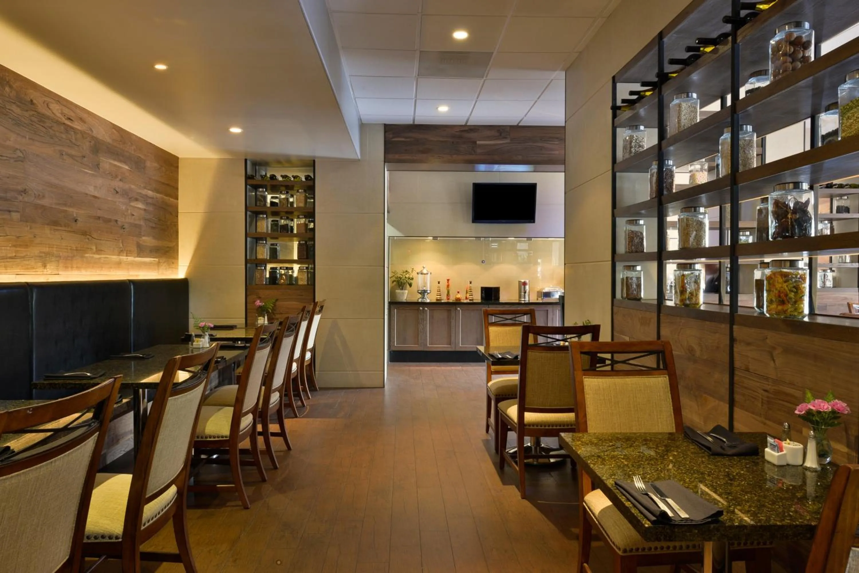 Restaurant/places to eat in voco Laguna Hills by IHG