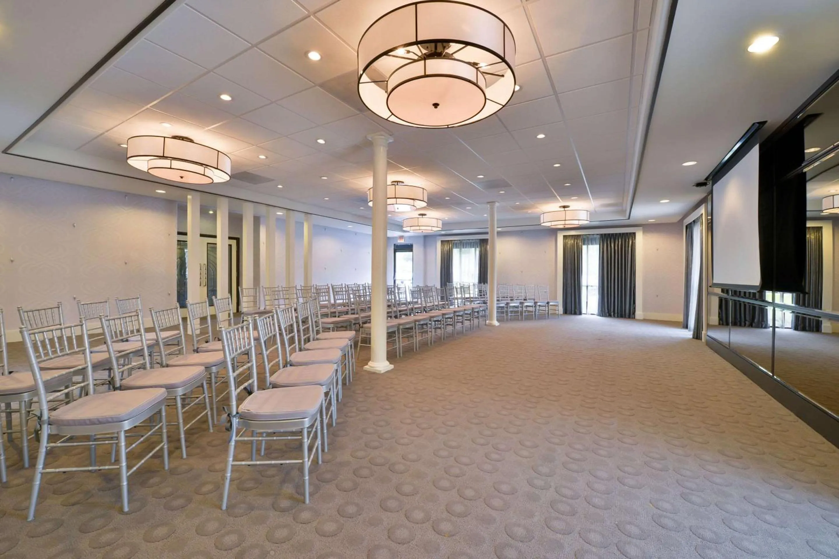 On site in voco Laguna Hills by IHG