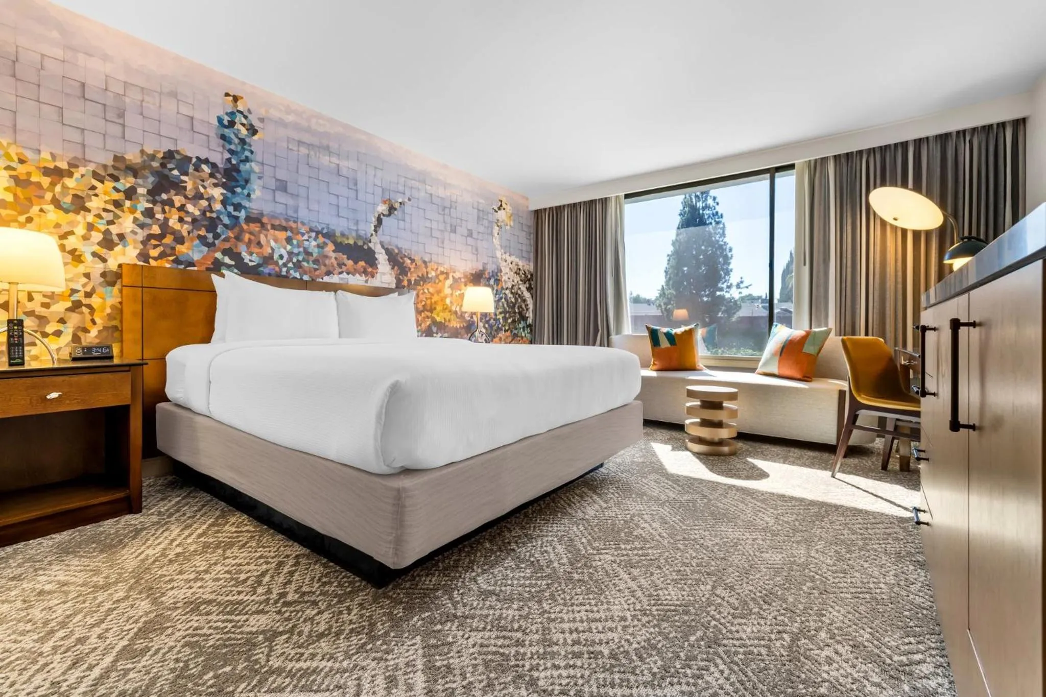 Photo of the whole room, Bed in voco Laguna Hills by IHG