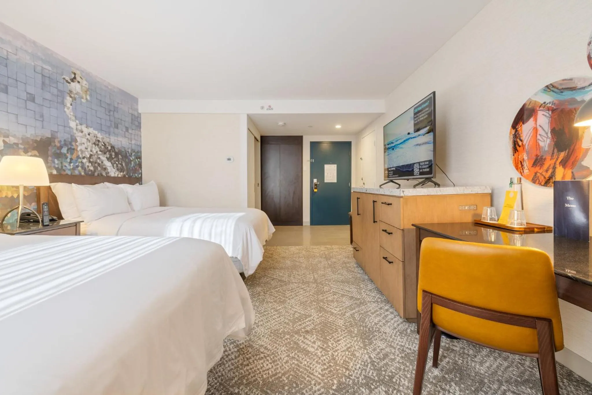 Photo of the whole room, Bed in voco Laguna Hills by IHG