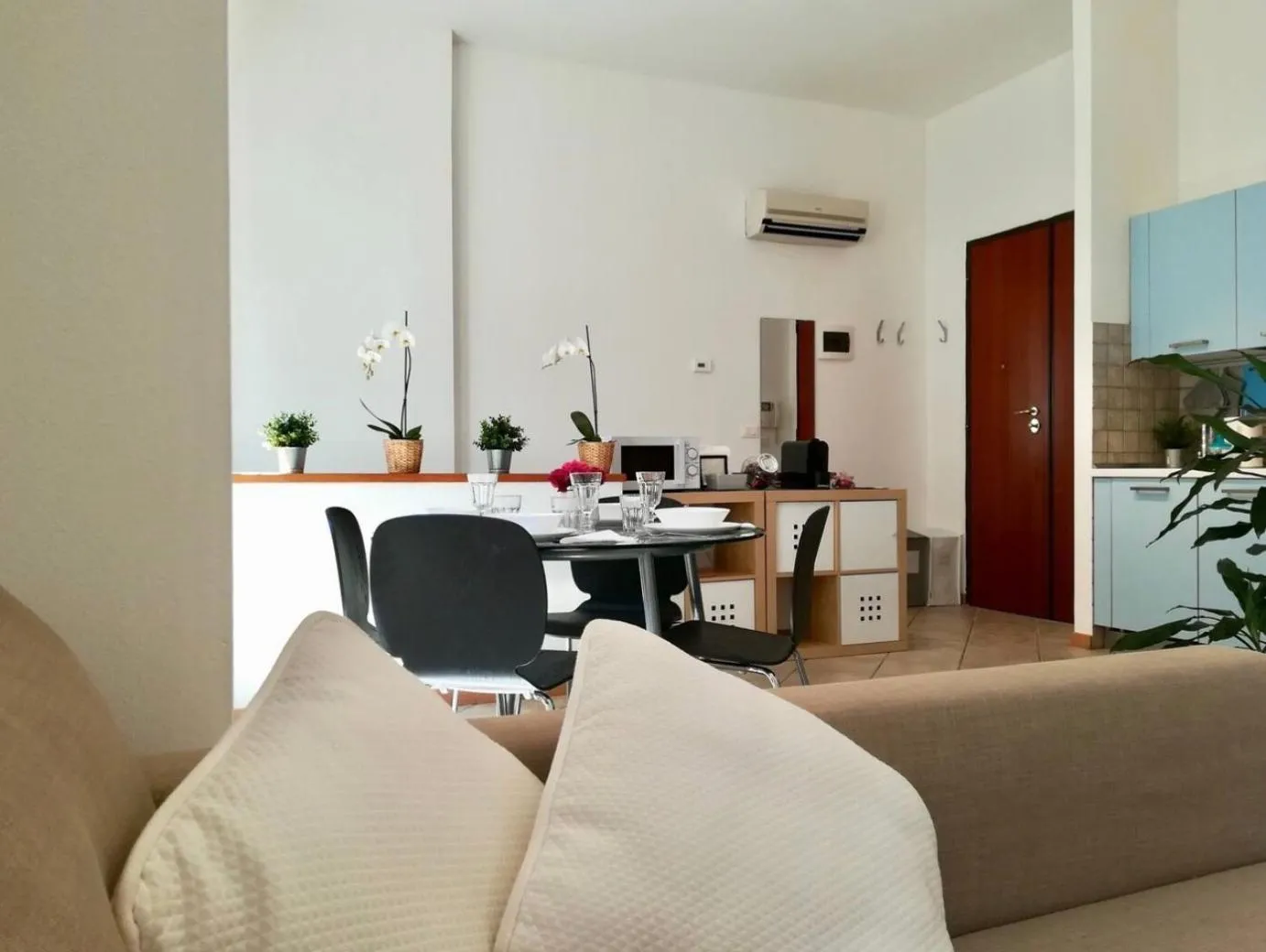 Living room in Portobello Apartments