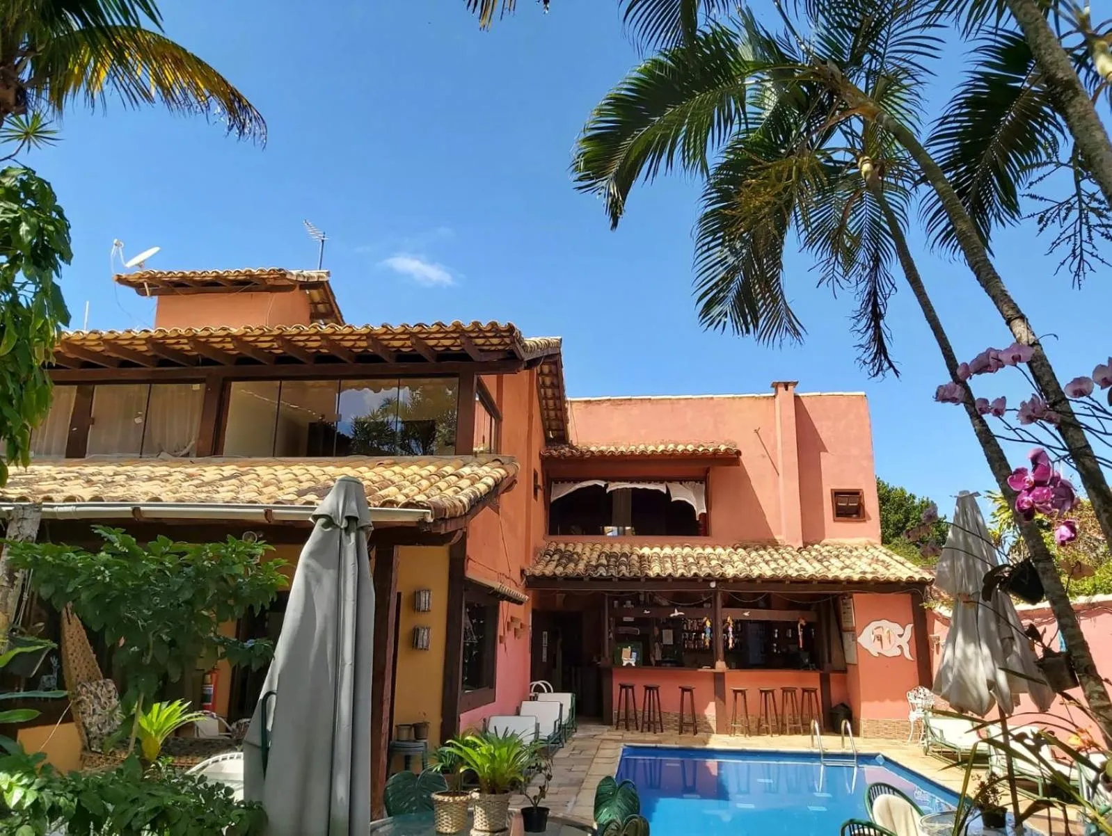 Swimming pool in Pousada Mar a Mar