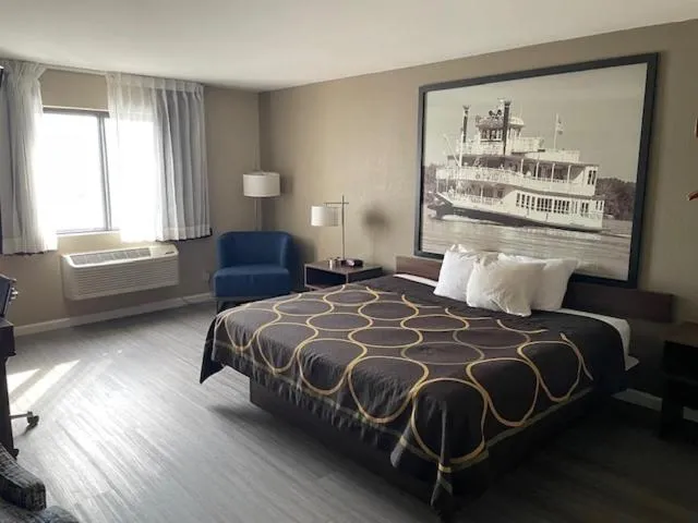 Bed in Super 8 by Wyndham Alton