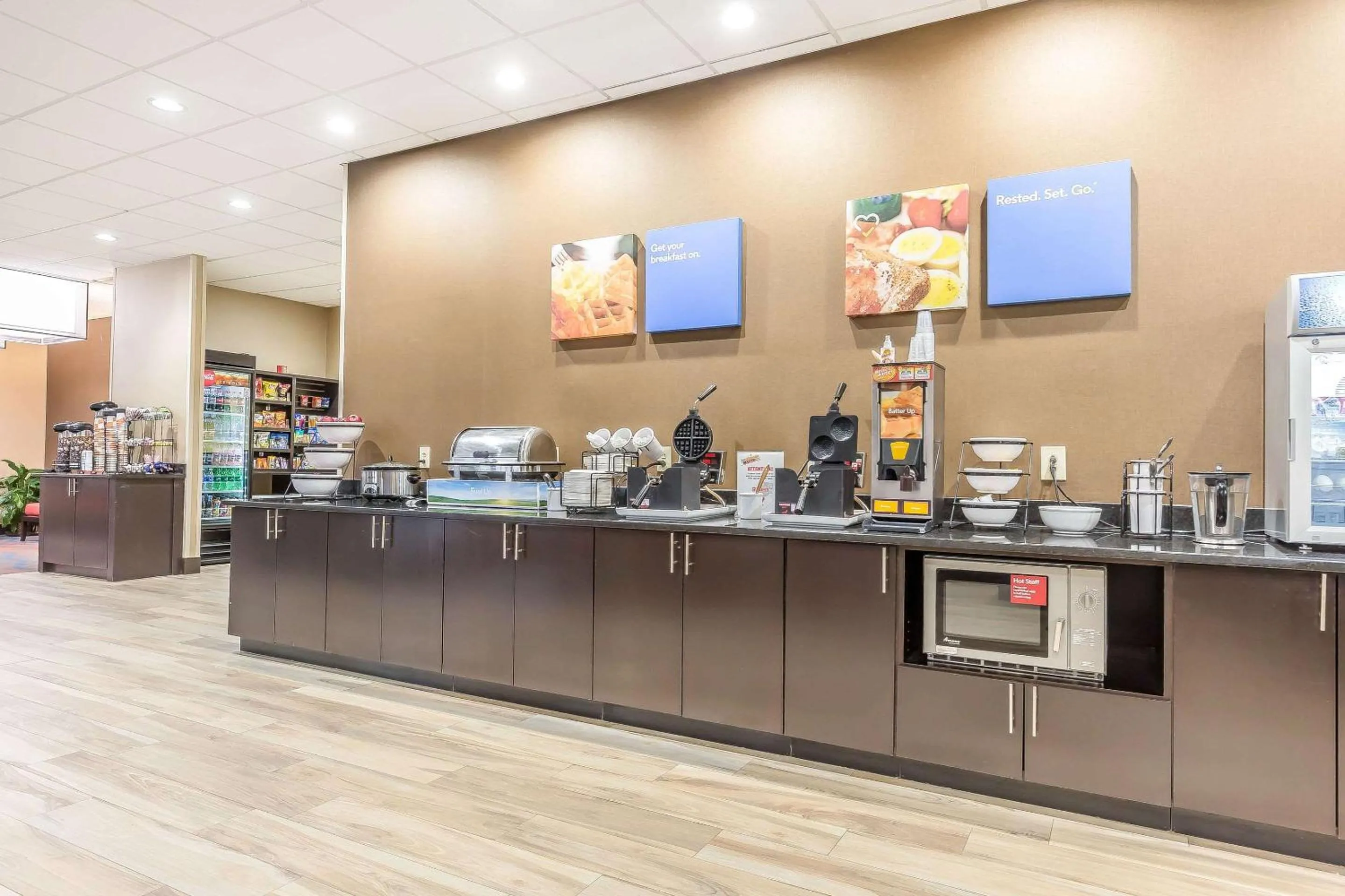 Restaurant/places to eat in Comfort Inn Alton near I-255