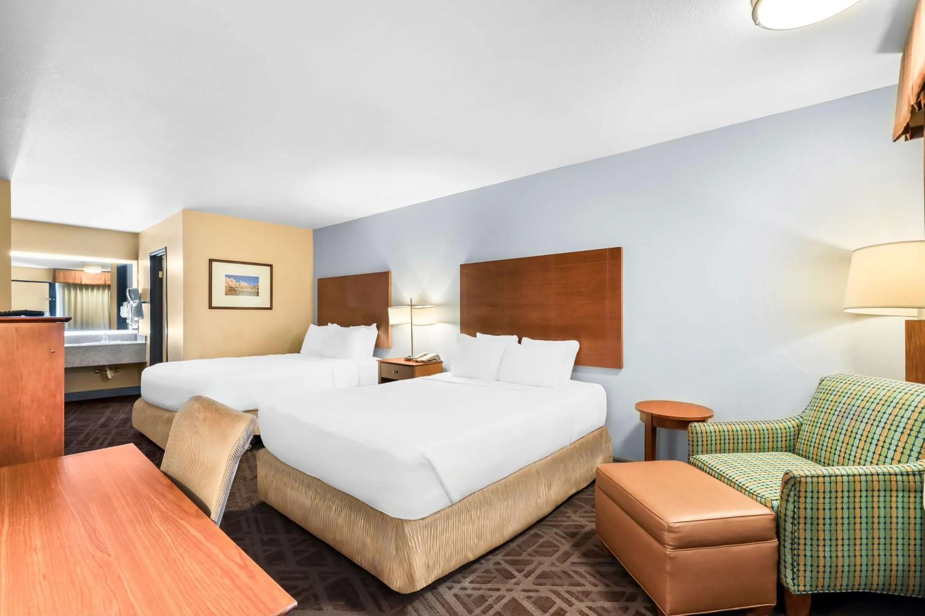 Bedroom, Bed in Sure Stay Plus by Best Western Twentynine Palms Joshua Tree