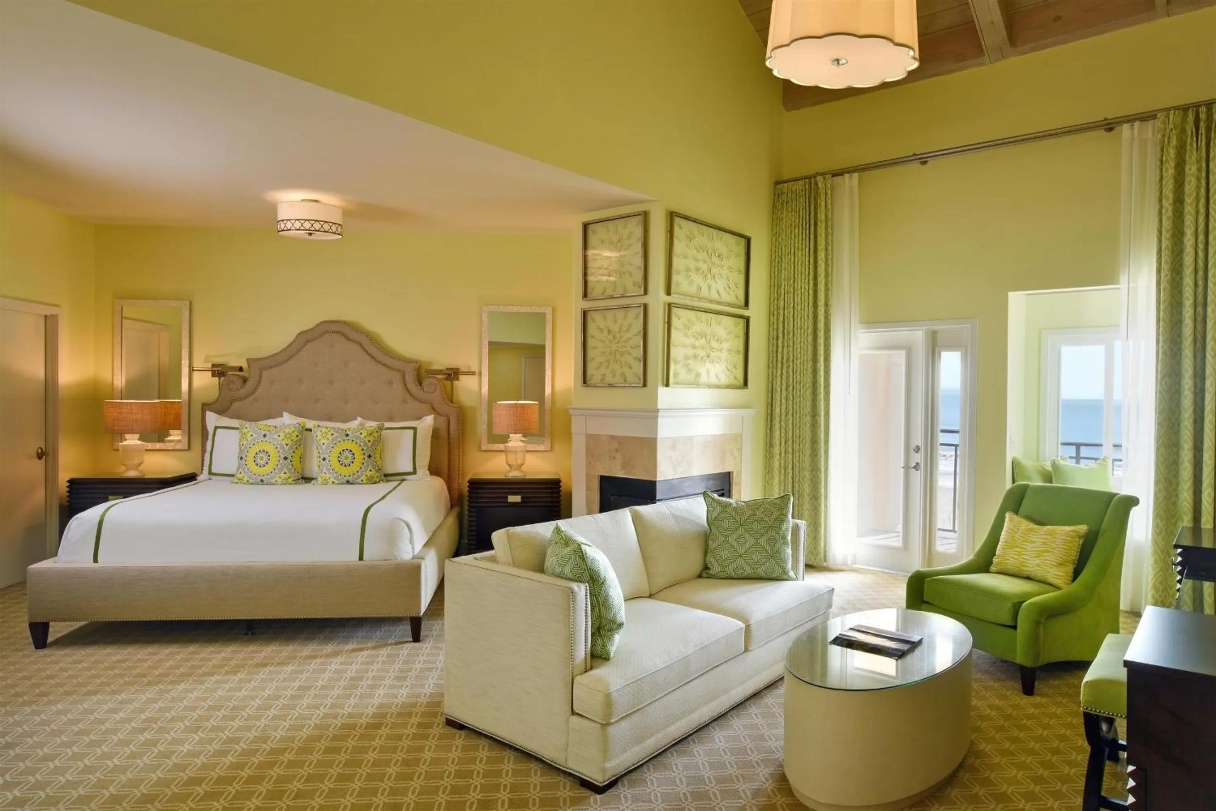 Photo of the whole room, Bed in The Lodge & Club at Ponte Vedra Beach
