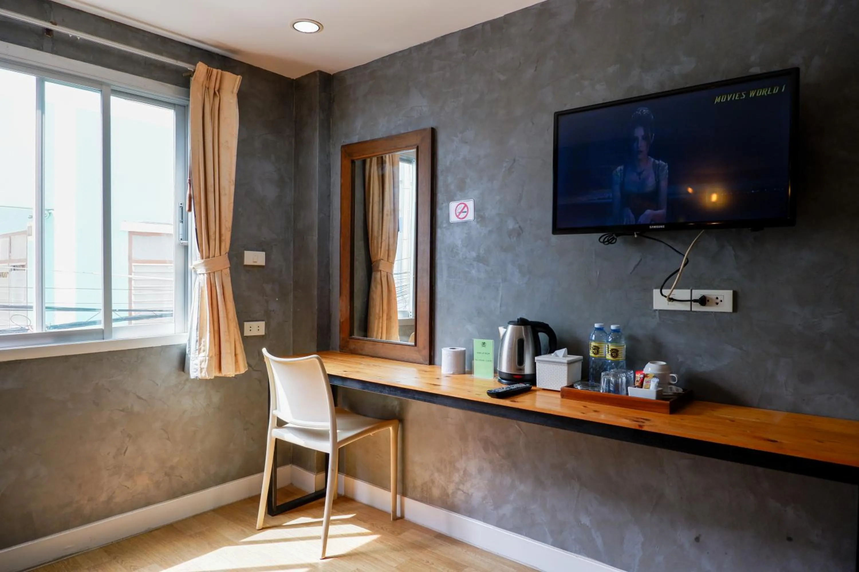 Area and facilities in 18 Coins Budget Hotel