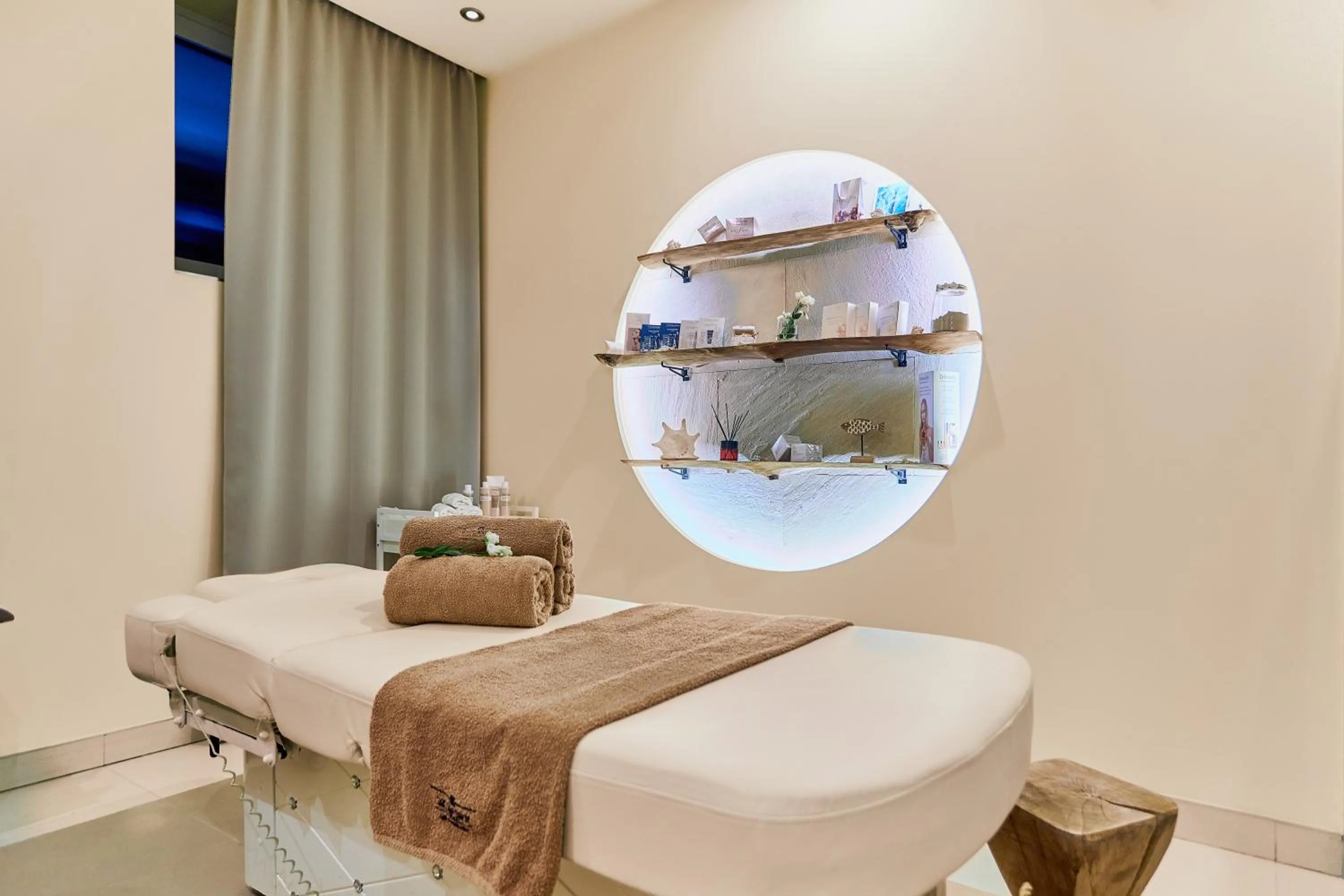 Massage in West Baltic Resort Wellness & Spa