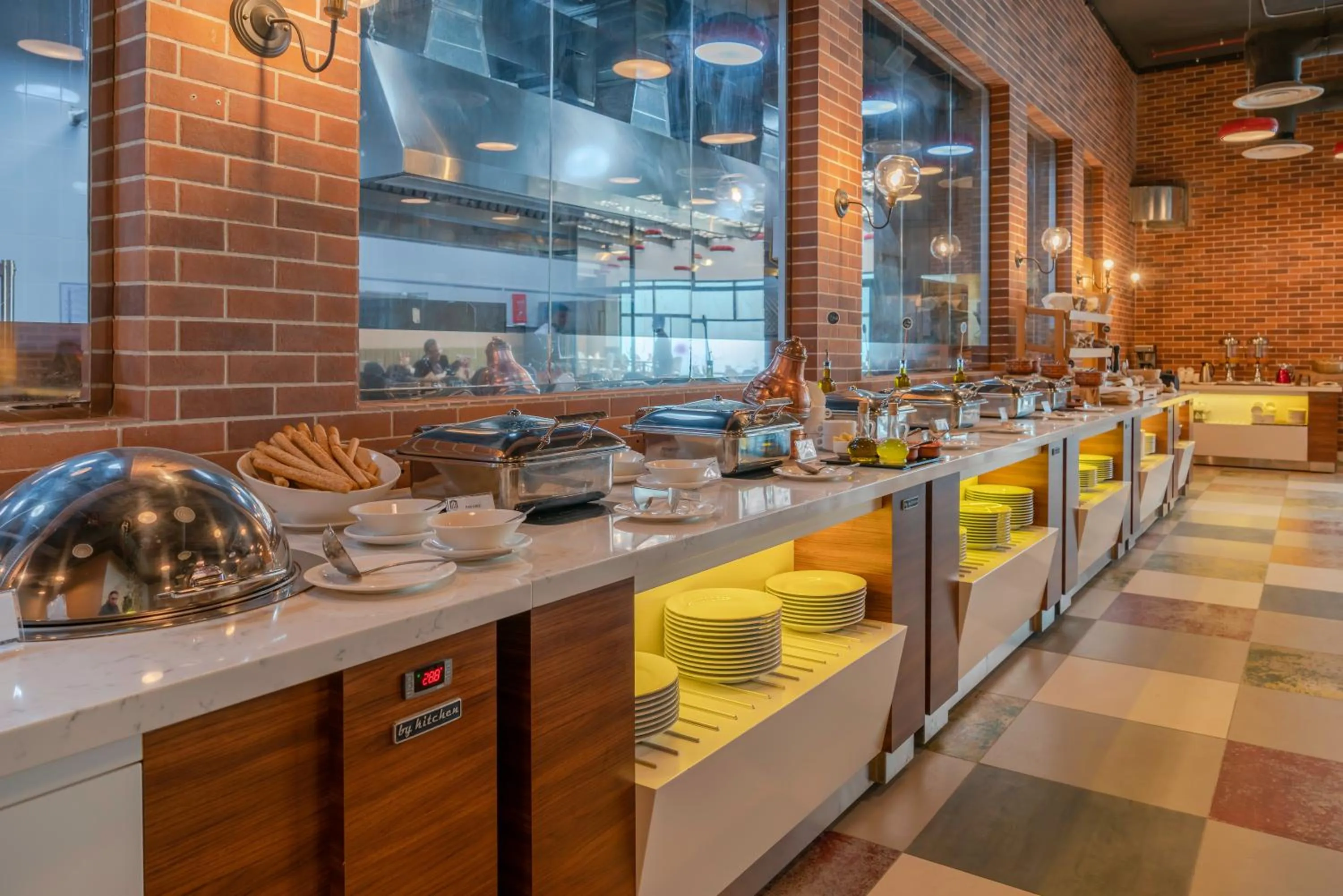 Banquet/Function facilities in Makeen Homes by Warwick Hotel