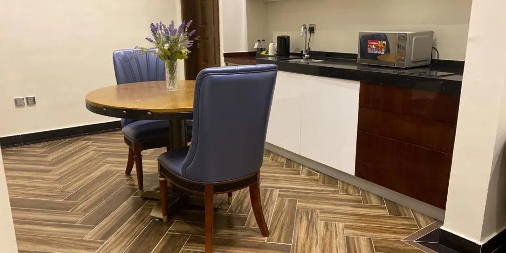 Makeen Homes by Warwick Hotel