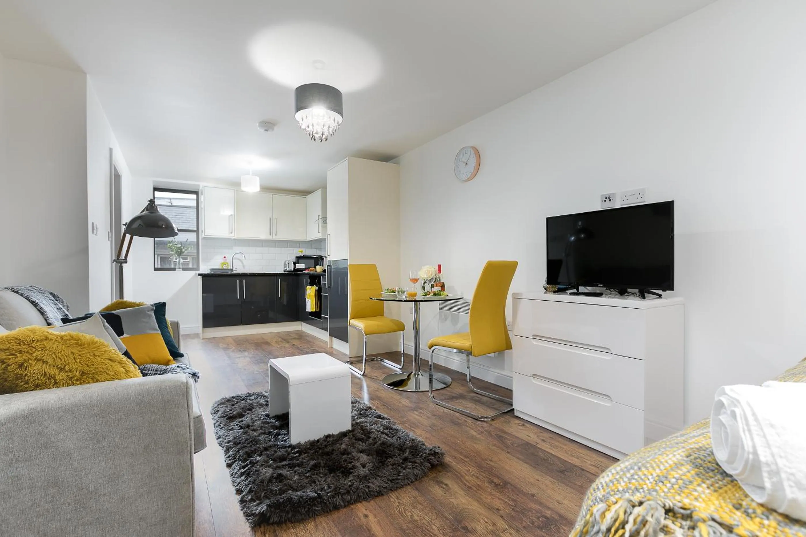 Bedroom in KVM - City Apartments - Contractors - Town Centre by KVM Stays