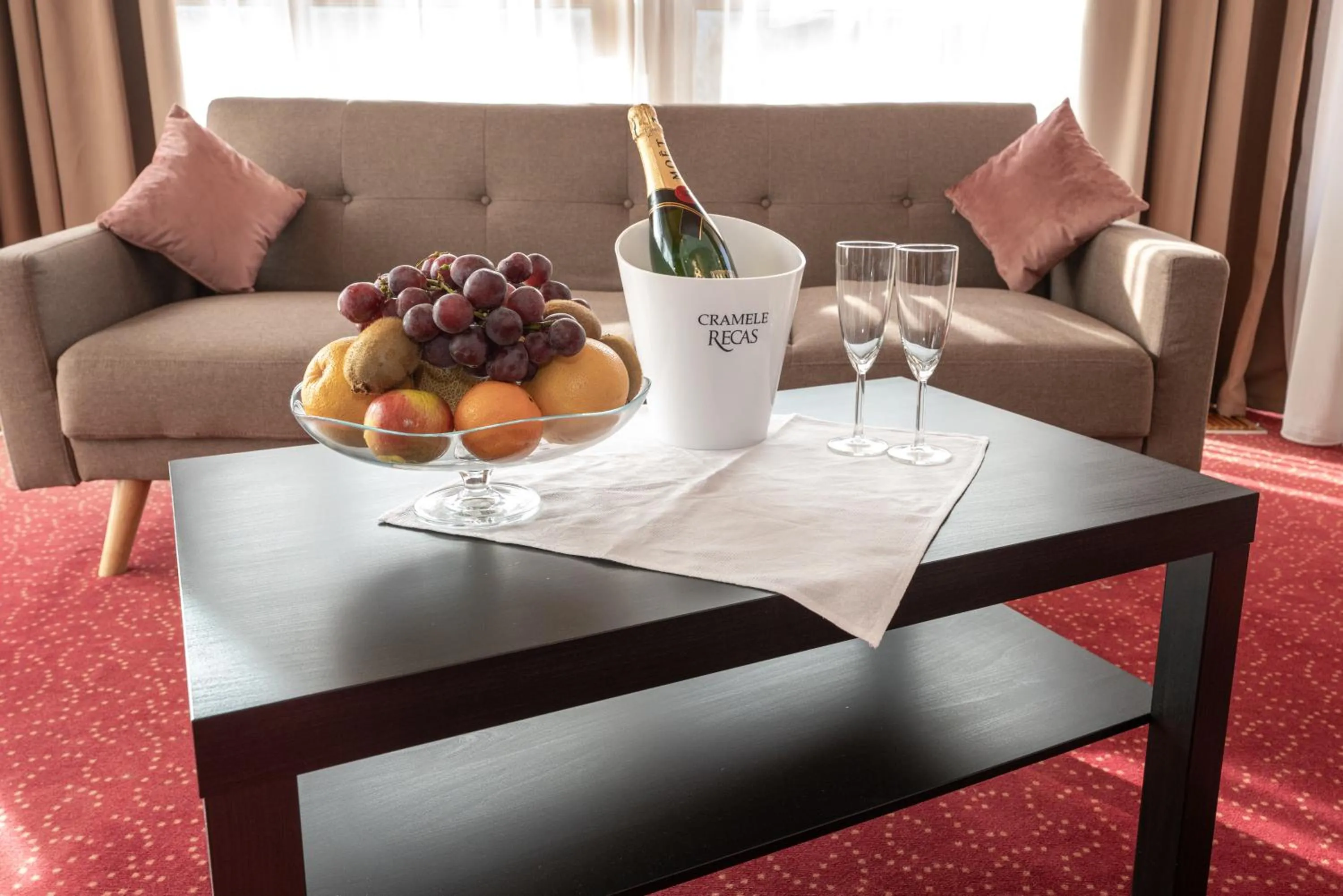 Food and drinks in Hotel Cumpatu