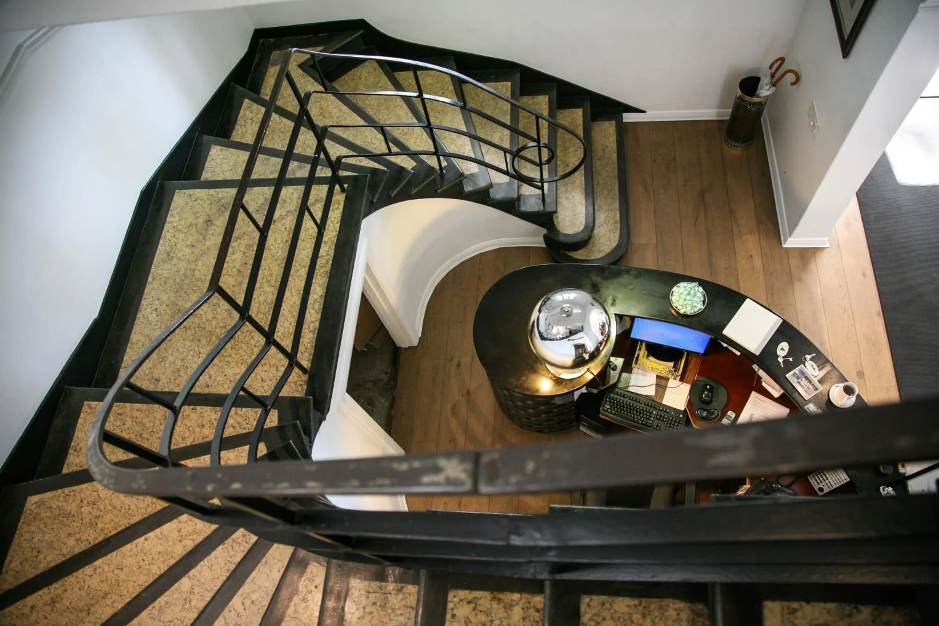 Decorative detail in Head South Lodge