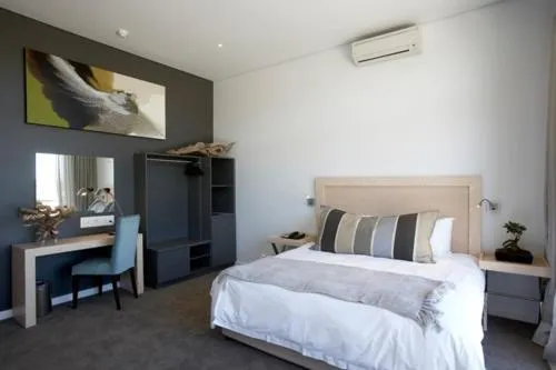 Bedroom, Bed in Head South Lodge