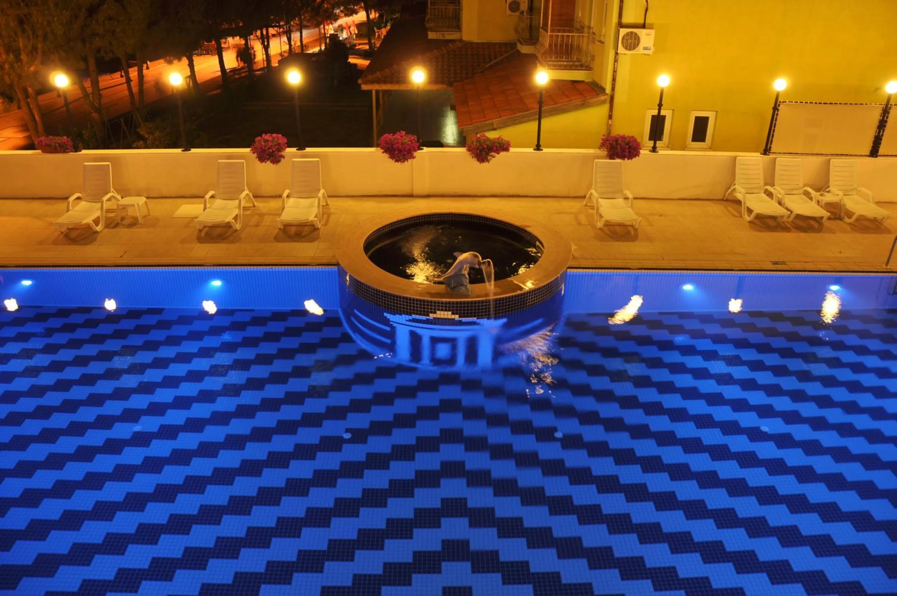 Swimming pool in Kaunos Hotel