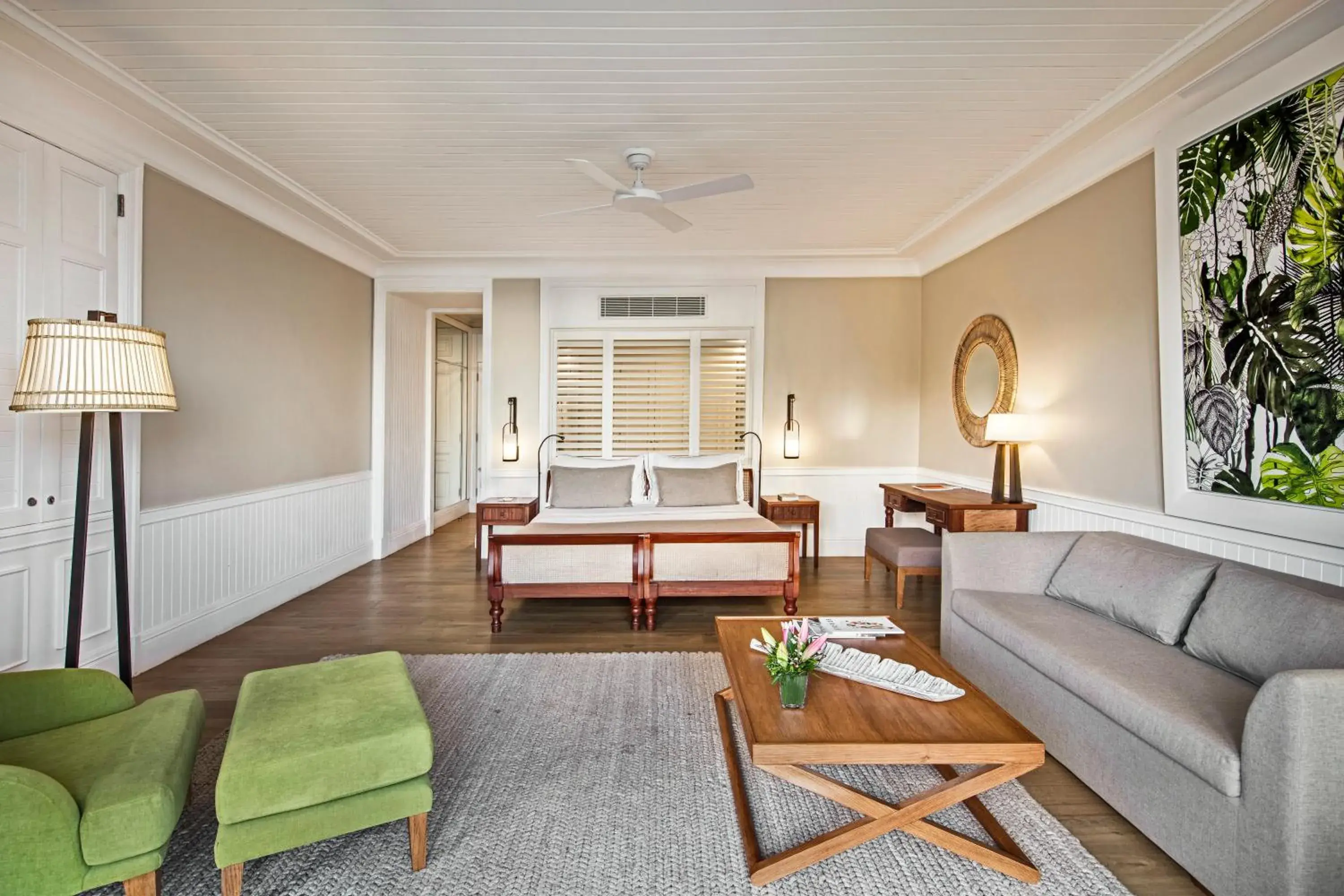 Deluxe Beachfront Suite in Heritage Le Telfair Golf & Wellness Resort Deluxe Beachfront Suite in Heritage Le Telfair Golf & Wellness Resort