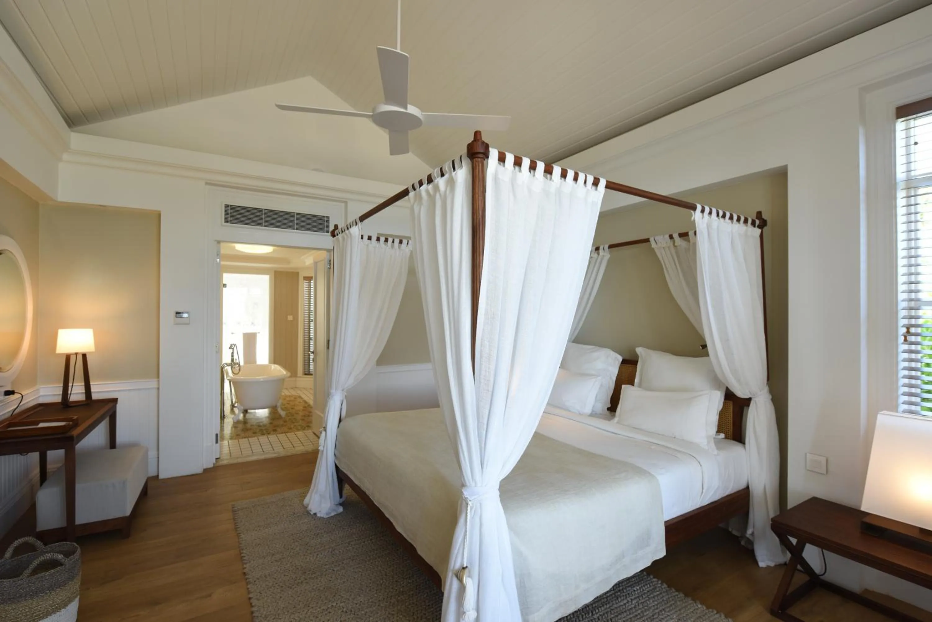 Bed in Heritage Le Telfair Golf & Wellness Resort