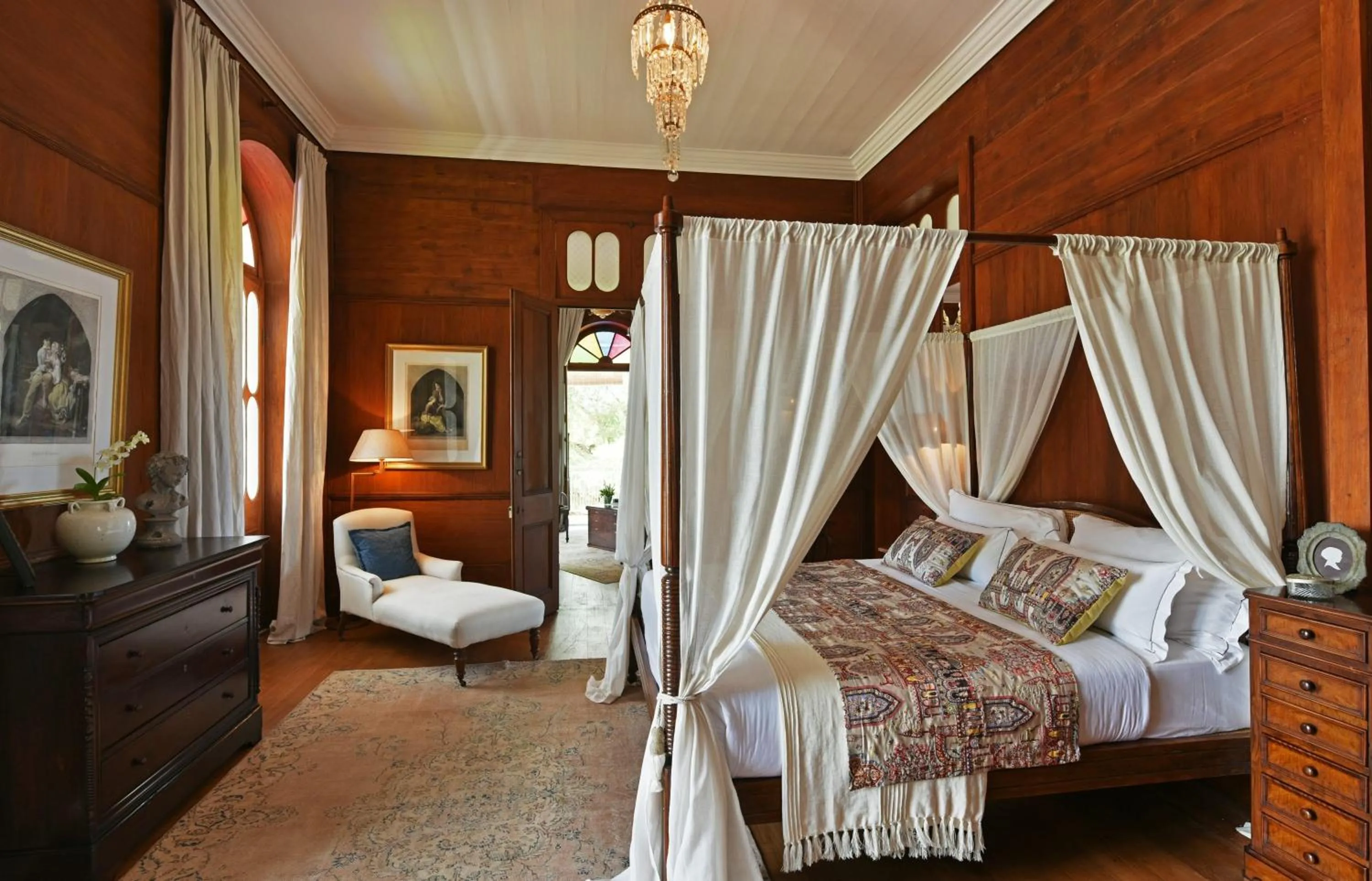 Decorative detail, Bed in Heritage Le Telfair Golf & Wellness Resort